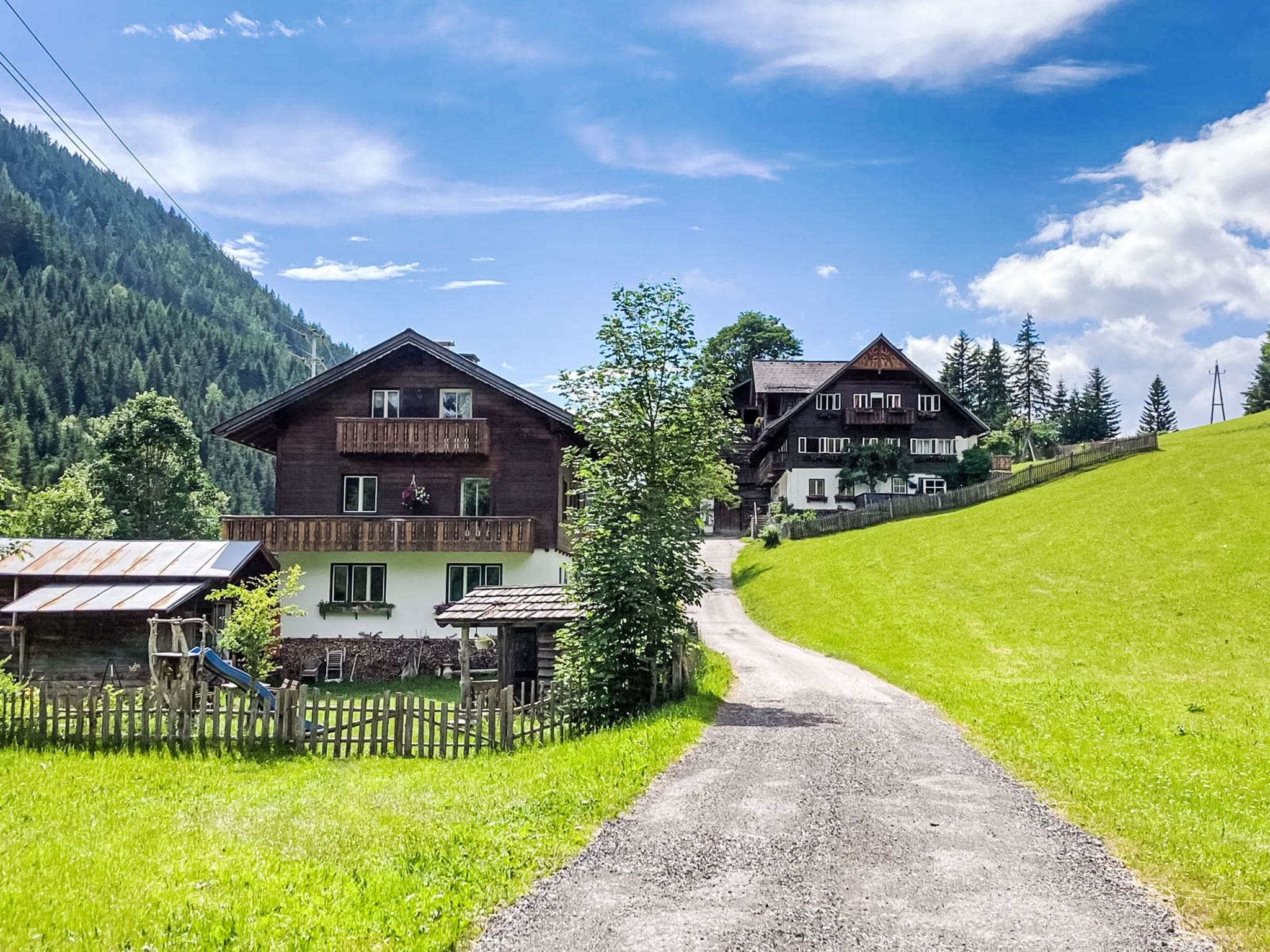Chalet Hierzegg Ramsau: Spacious 3-Bedroom Mountain Chalet with Garden and Balcony in Austrian Alps
