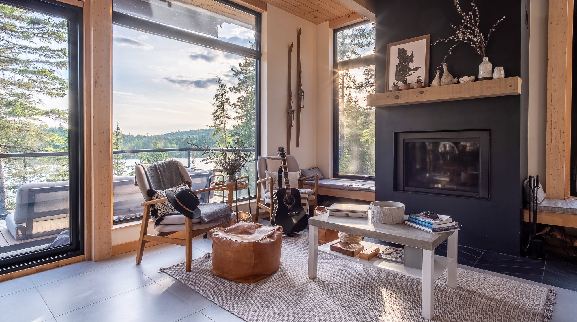 Chalet Lac Cristal: Luxury 4-Bedroom Ski Chalet Rental Laurentides with Hot Tub and Lake Access