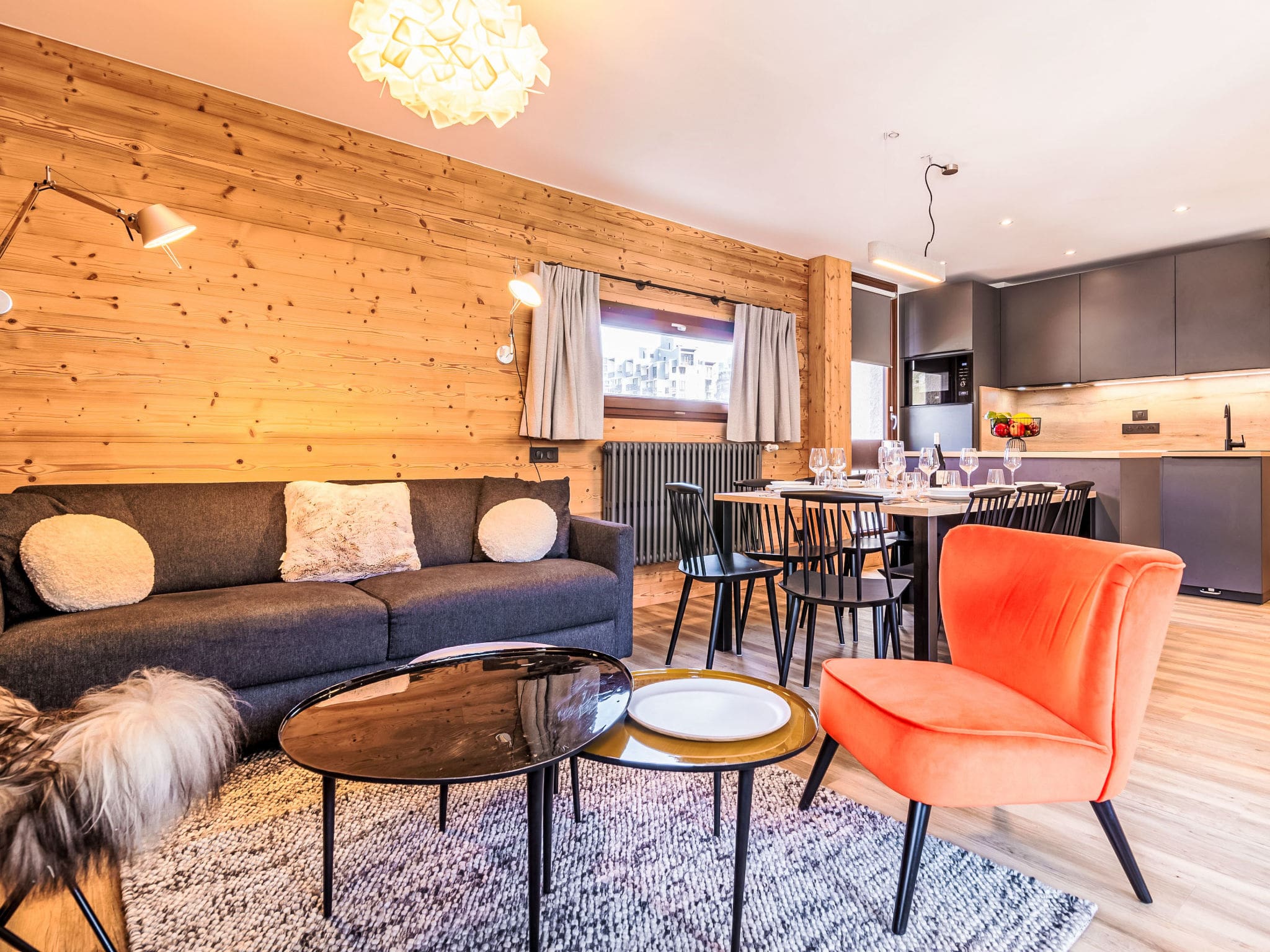 Chalet Lanches Tignes: Stunning 2-Bedroom Modern Ski Apartment with Mountain Views Near Tignes Slopes