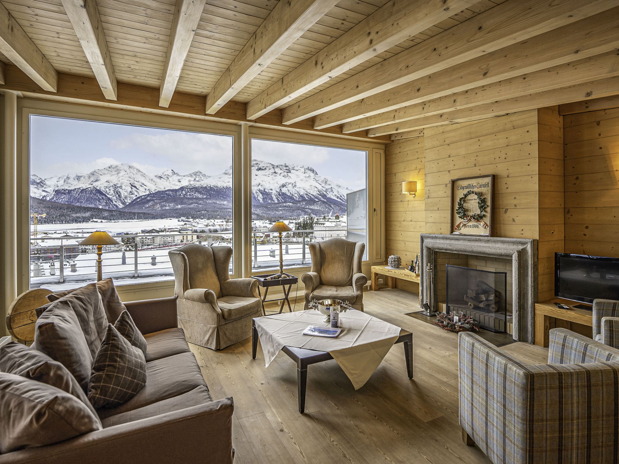 Chalet Maloja Samedan: Modern 2-Bedroom Alpine Penthouse with Mountain Views and Ski Access in the Swiss Engadin Valley