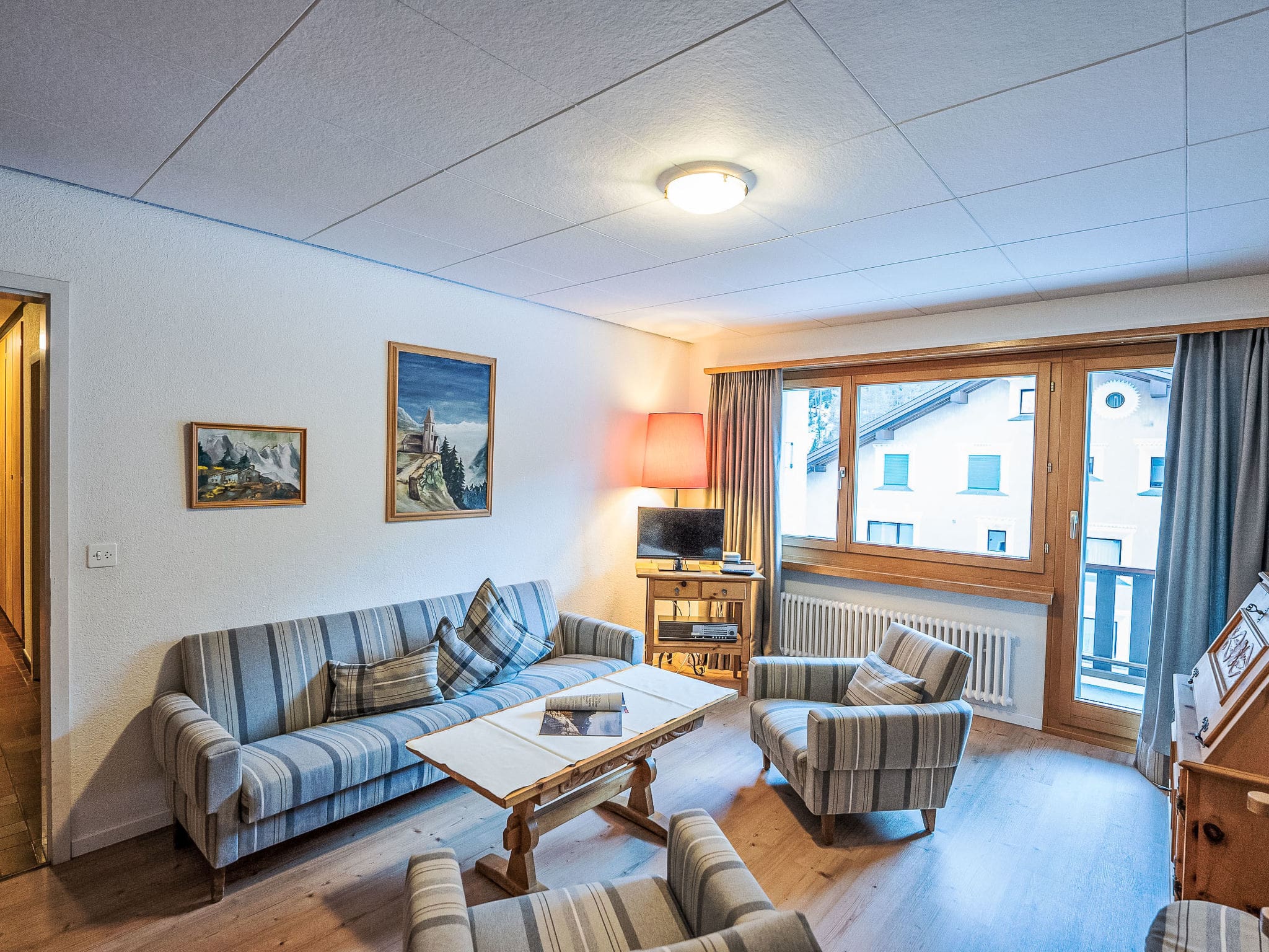 Chalet Muottas Pontresina: Stunning 2-Bedroom Alpine Apartment with Mountain Views in Swiss Engadin Valley