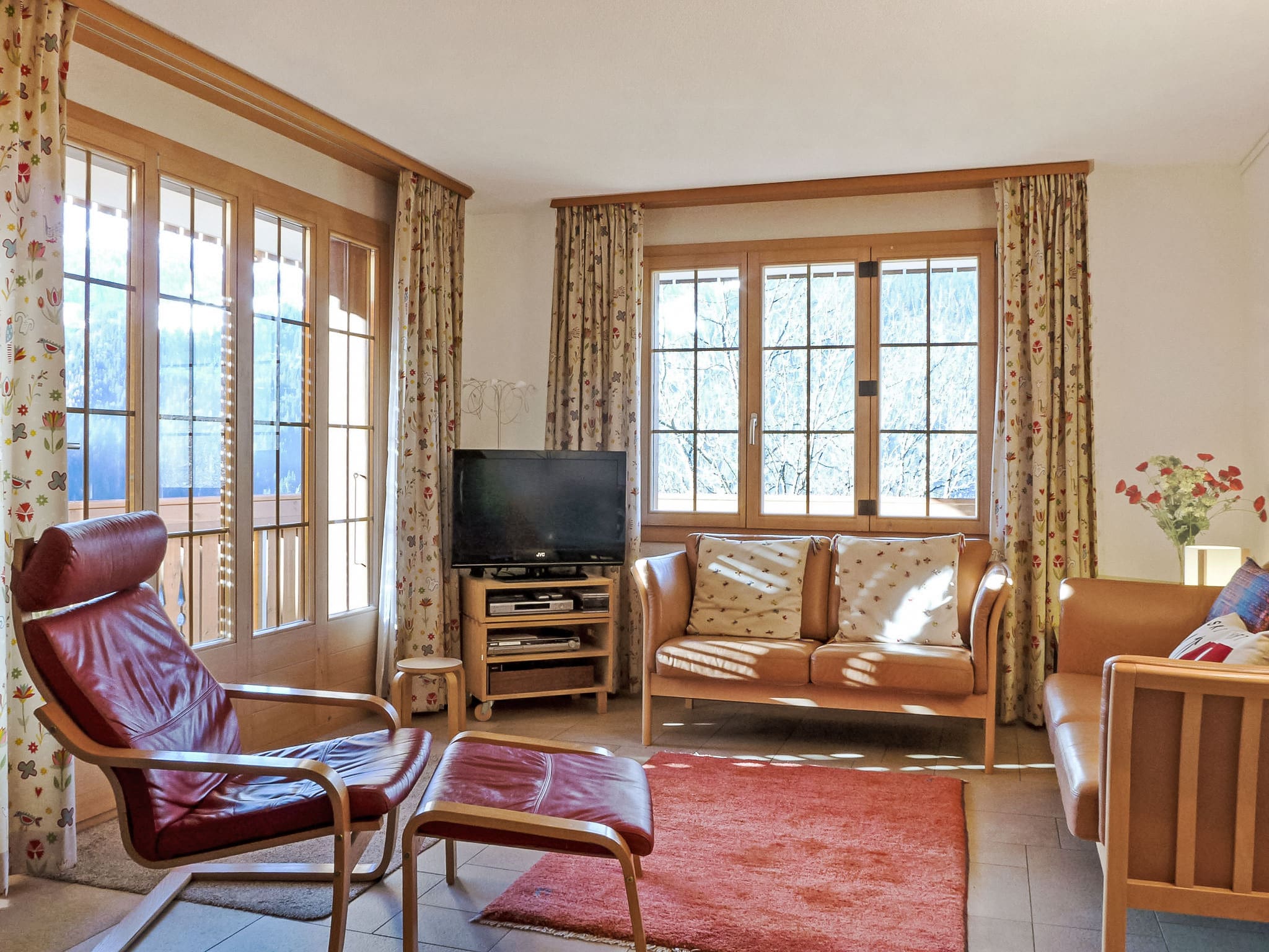 Chalet Oberland Wengen: Modern 3-Bedroom Alpine Apartment with Mountain Views and Prime Ski Access in Swiss Bernese Oberland