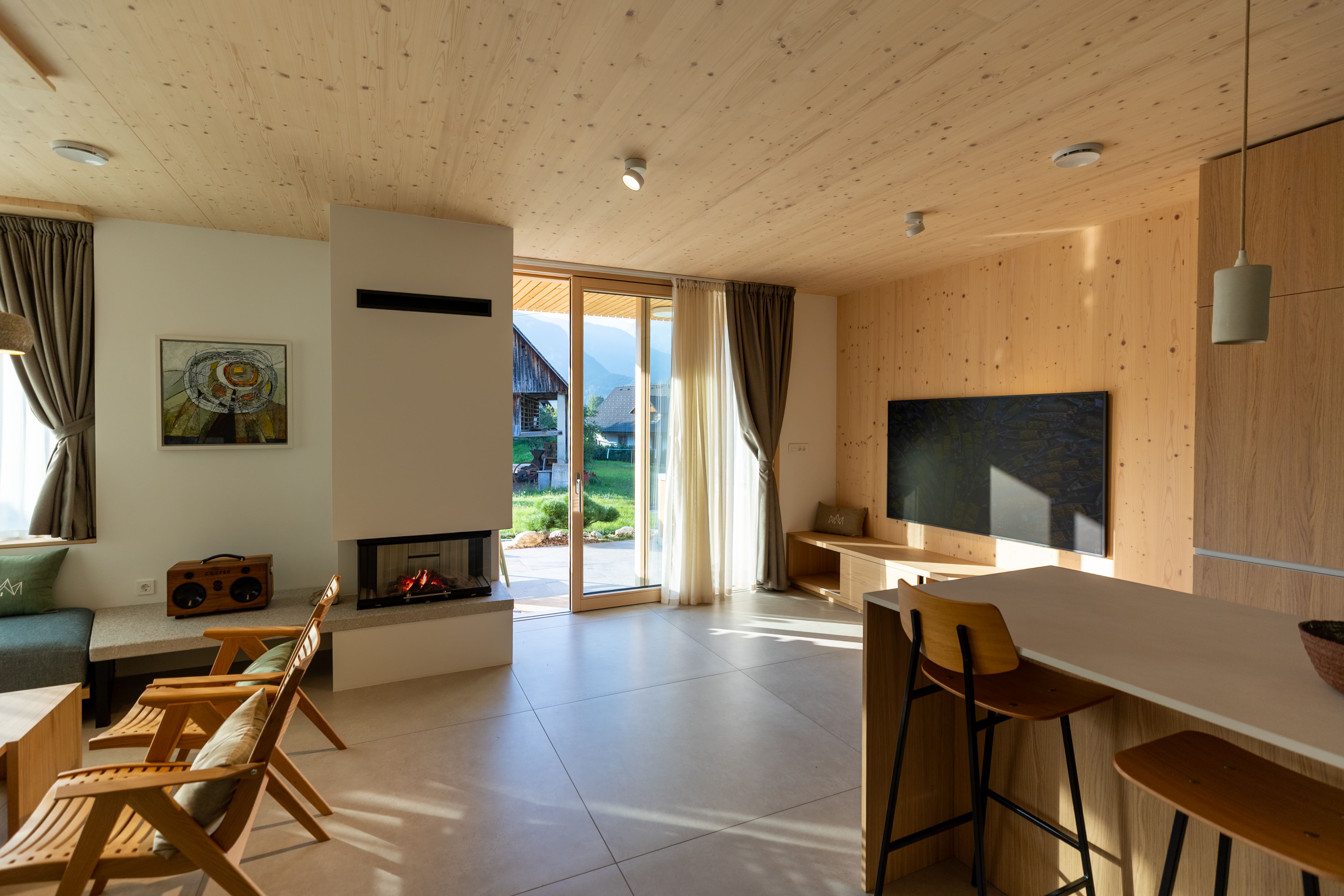 Chalet Planina Bohinj: Luxury 3-Bedroom Cottage with Sauna and Mountain Views, Western Slovenia