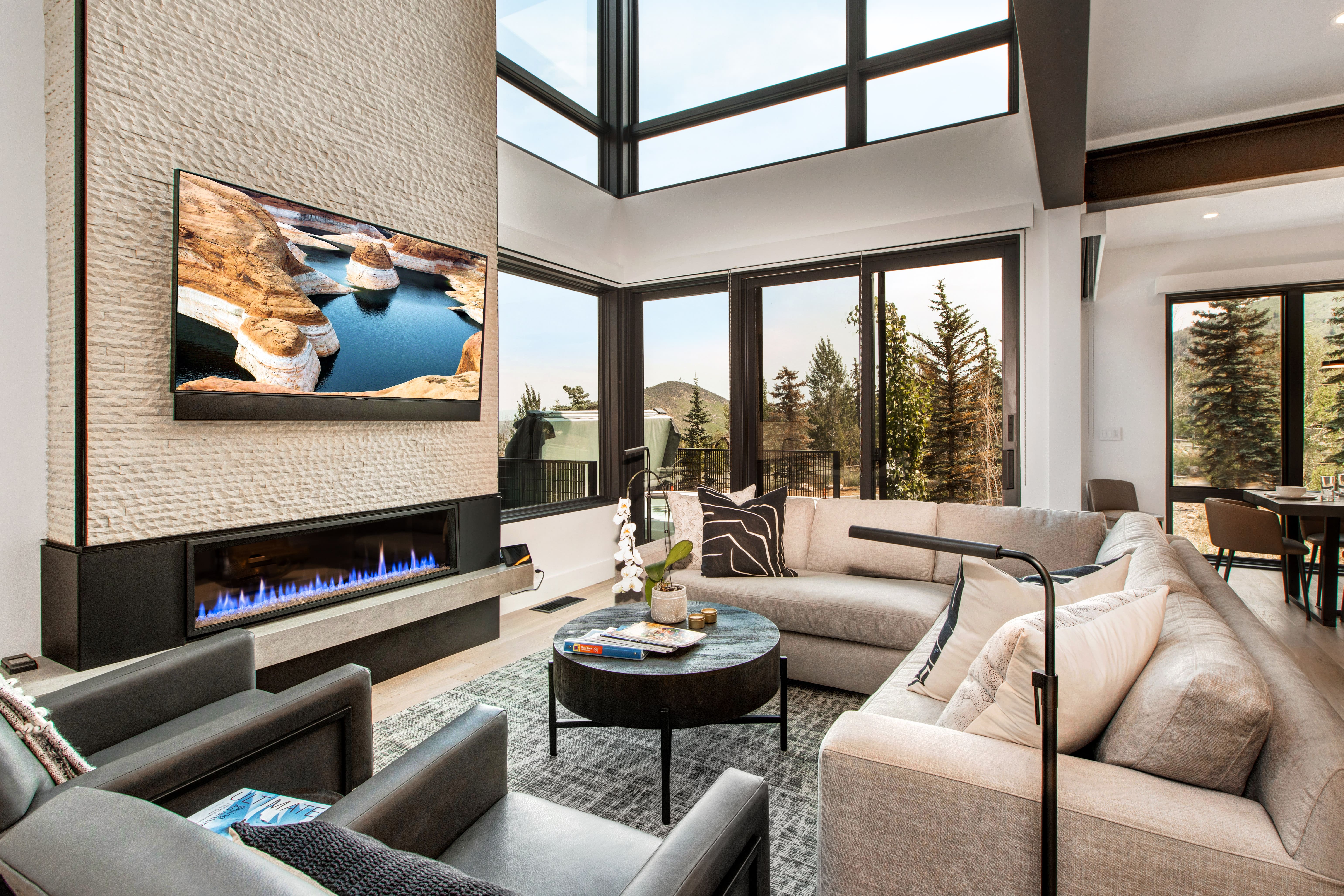 Chalet Quaking Park City Park City: Five-Bedroom Luxury Chalet with Hot Tub, Park City