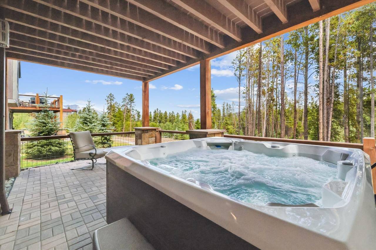 Chalet Quandary Breckenridge Breckenridge 14: 4-Bedroom Chalet with Hot Tub, Breckenridge