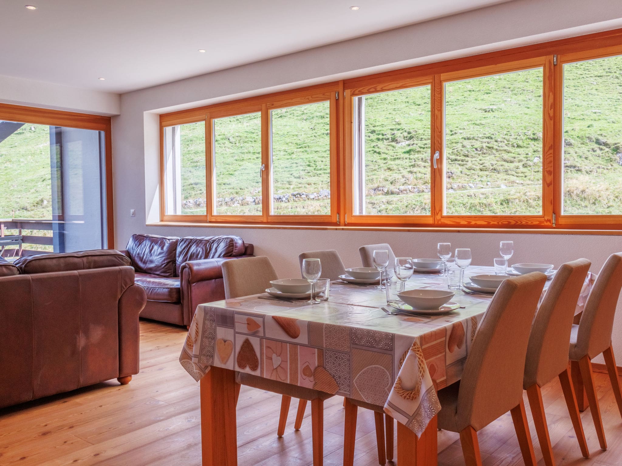 Chalet Salentin Nendaz: Modern 2-Bedroom Alpine Apartment with Mountain Views and Ski Access in Swiss 4 Vallees Resort