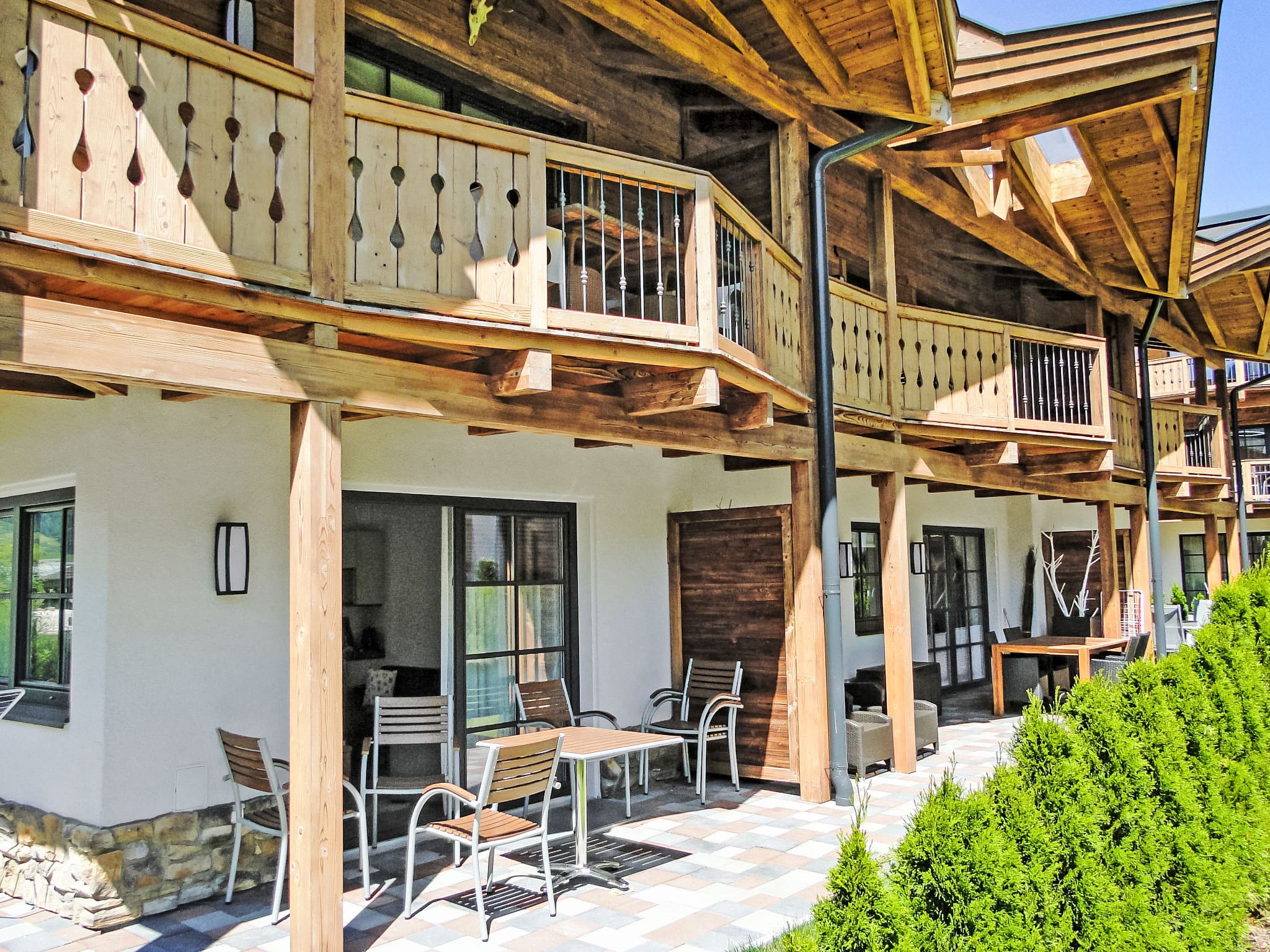 Chalet Sigmund Kaprun: Modern 2-Bedroom Alpine Apartment with Mountain Views and Pool Access in Austria