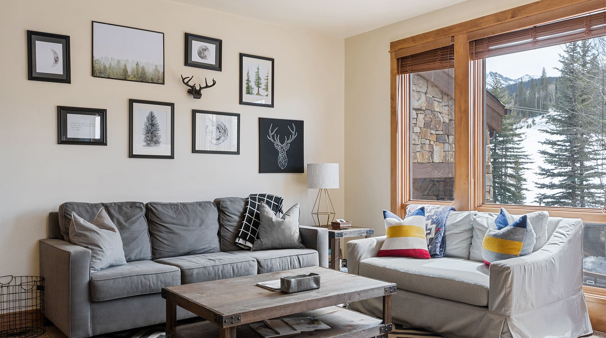 Chalet Sneffels Telluride Telluride 2: Luxury 2-Bedroom Apartment with Ski Access, Mountain Village