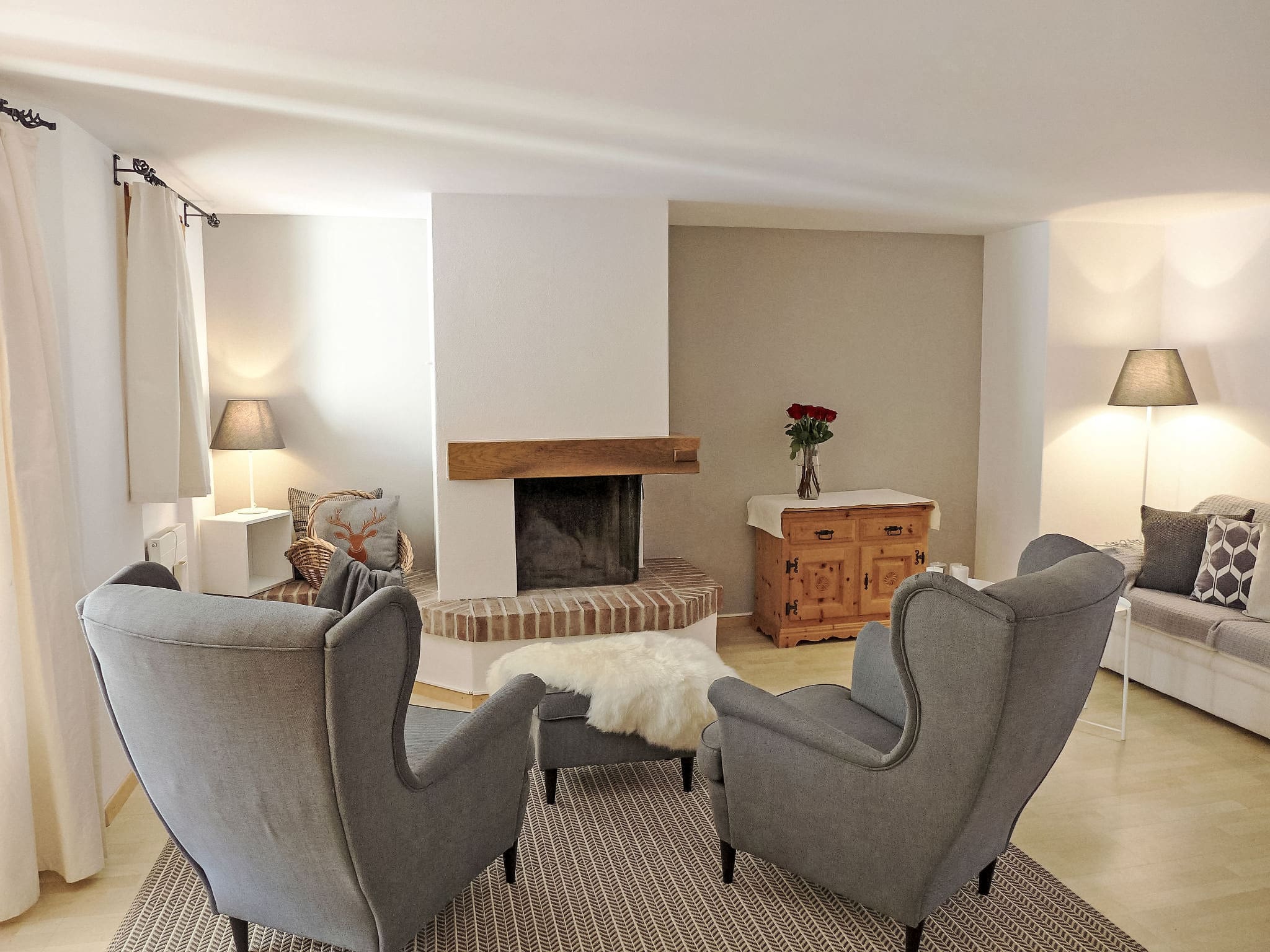 Chalet Stazer Celerina: Premium 3-Bedroom Alpine Apartment with Mountain Views Near St. Moritz Ski Slopes