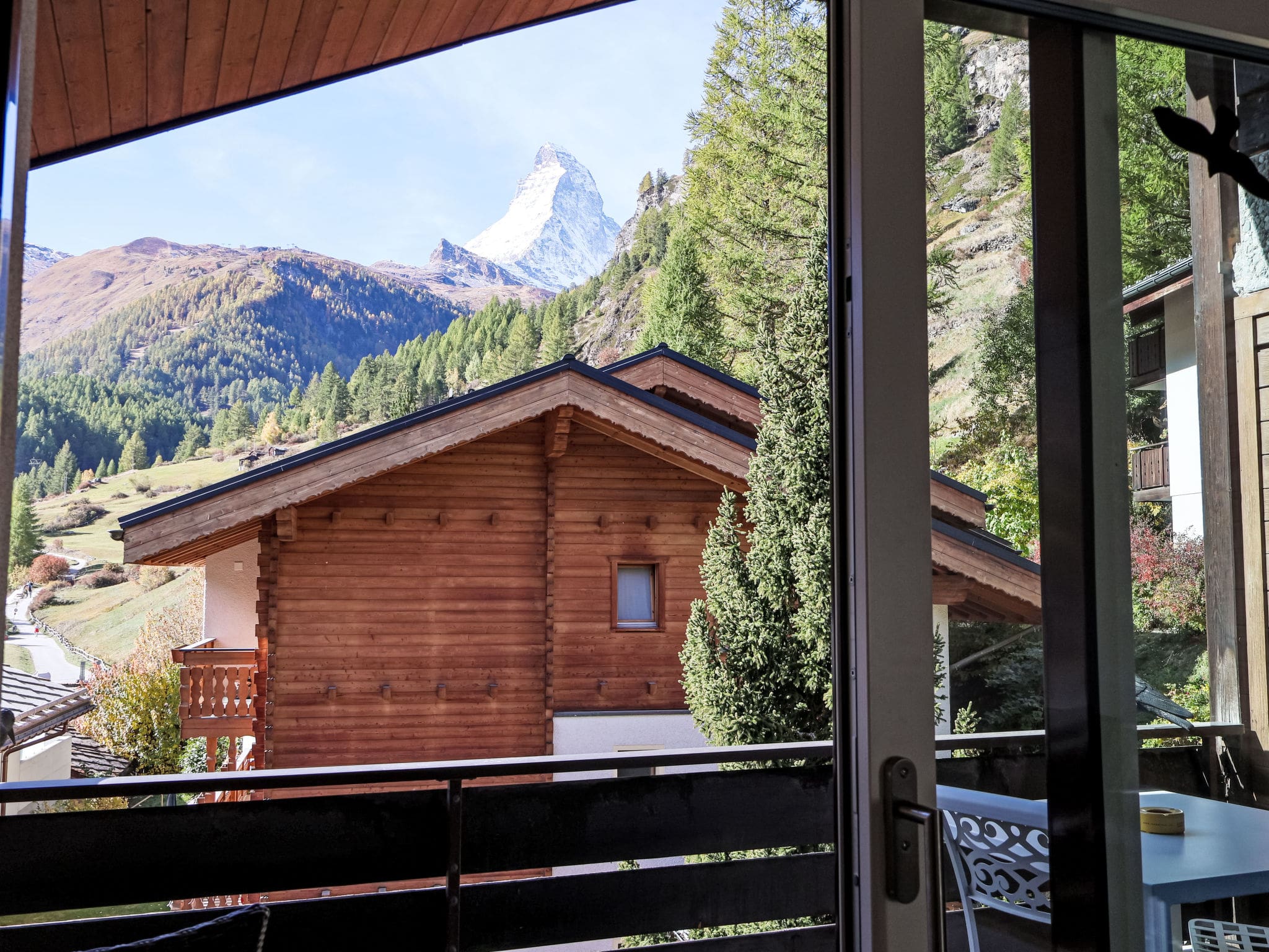 Chalet Stecken Zermatt: Modern 2-Bedroom Alpine Apartment with Matterhorn Views and Ski Access