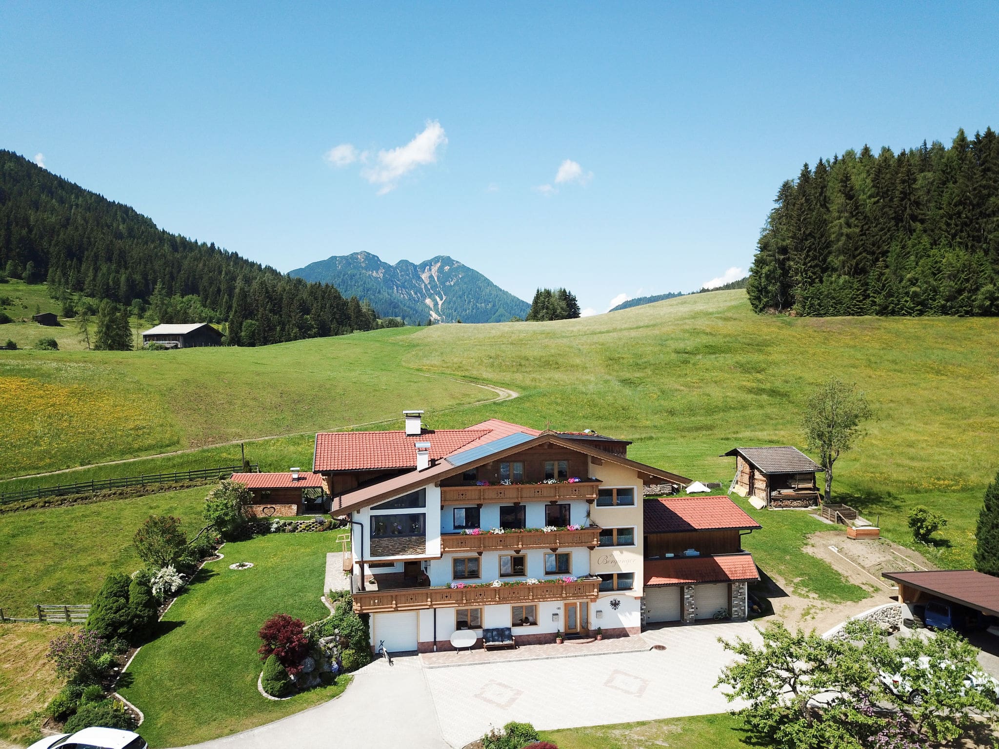 Chalet Thierbach Wildschönau: Spacious 4-Bedroom Alpine Retreat with Panoramic Mountain Views and Ski Access
