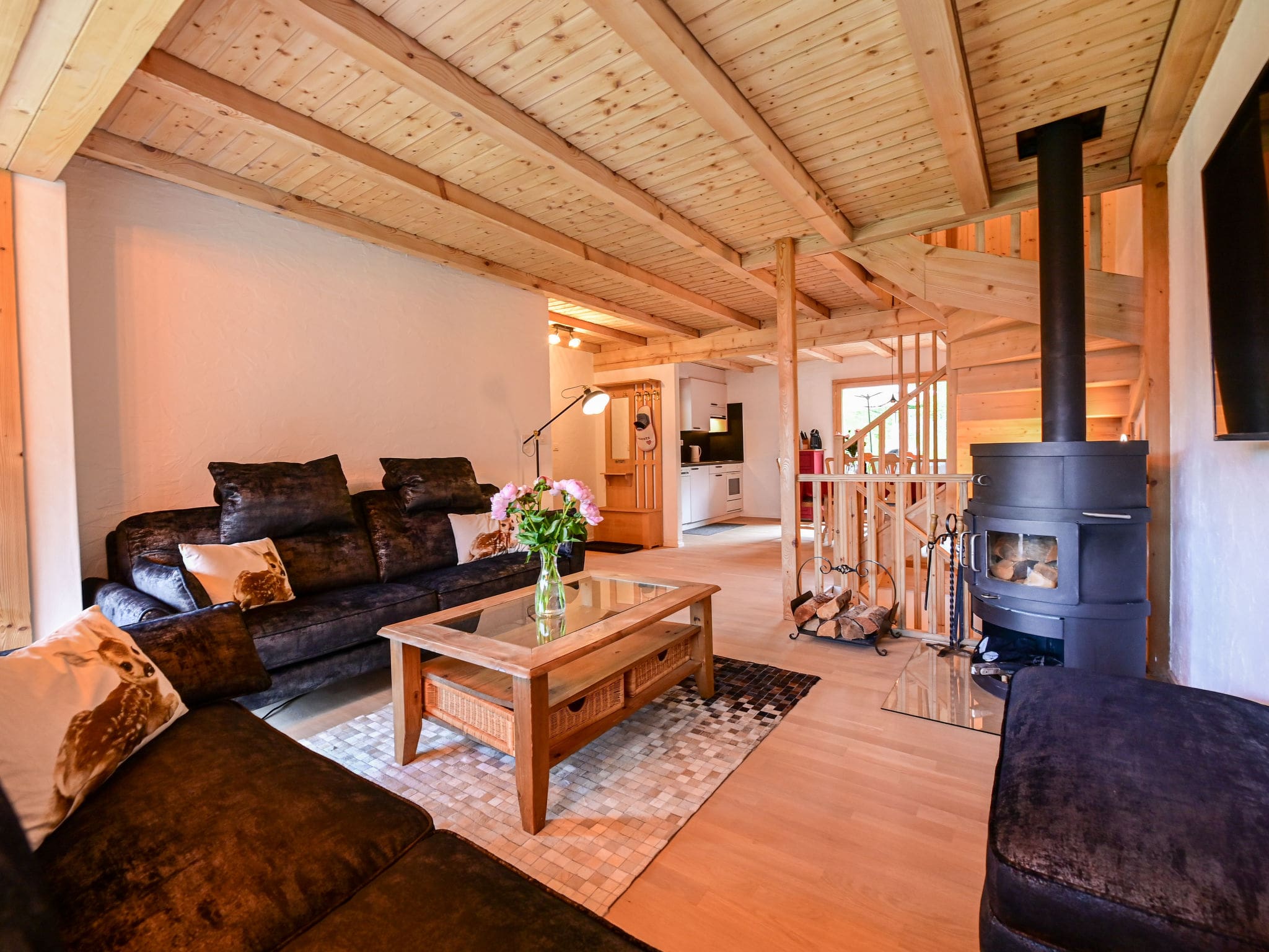 Chalet Torrent Ovronnaz: Luxury 4-Bedroom Mountain Chalet with Stunning Alpine Views and Ski Access in Swiss Valais
