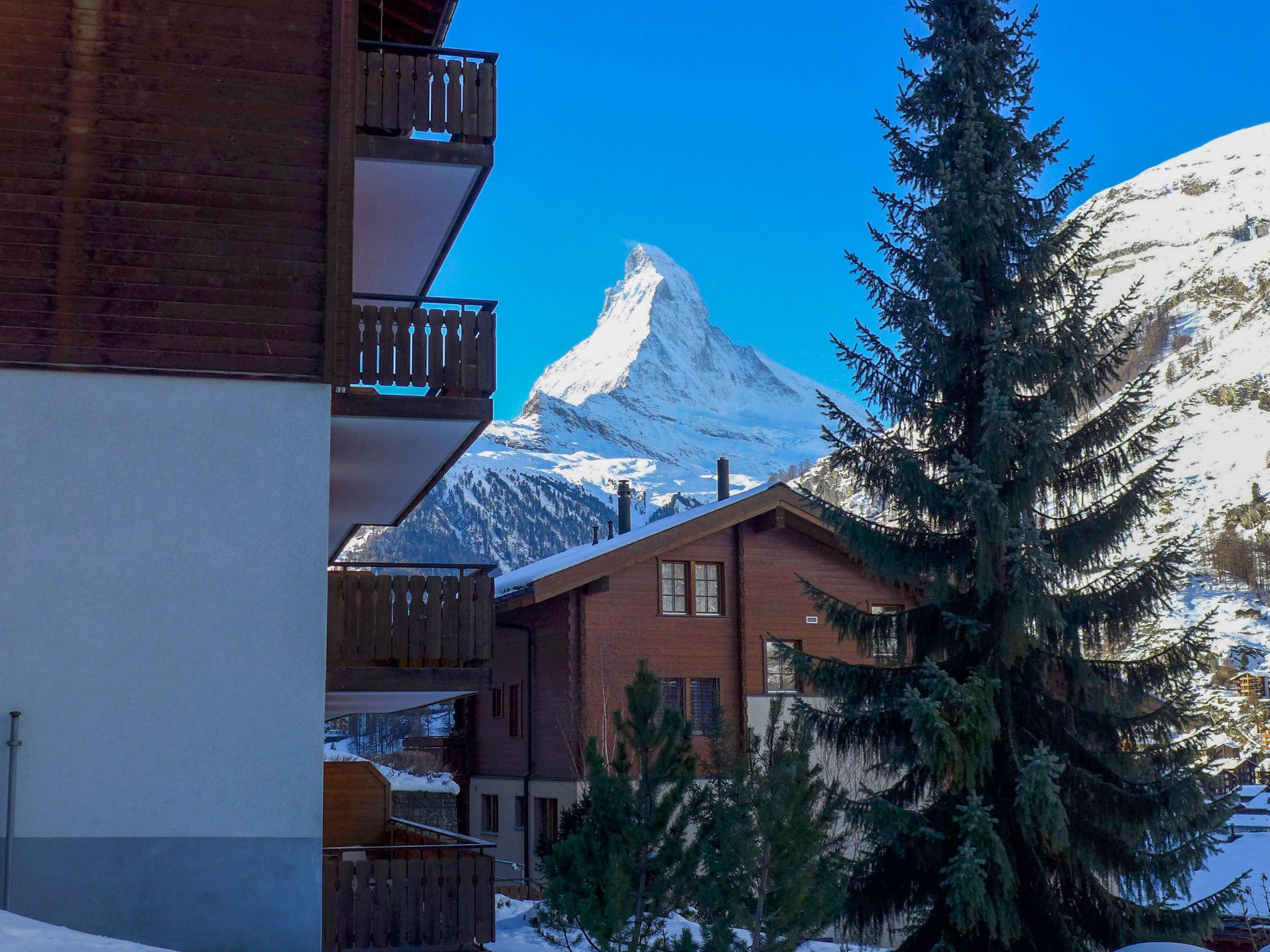 Chalet Triftbach Zermatt: Modern 2-Bedroom Alpine Apartment with Matterhorn Views and Ski Access in Swiss Alps