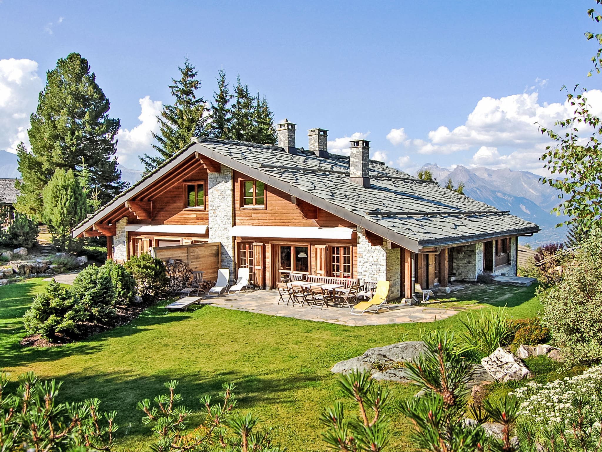 Chalet Verbier Nendaz: Spectacular 4-Bedroom Mountain Retreat with Alpine Views and Direct Slope Access in Swiss Alps