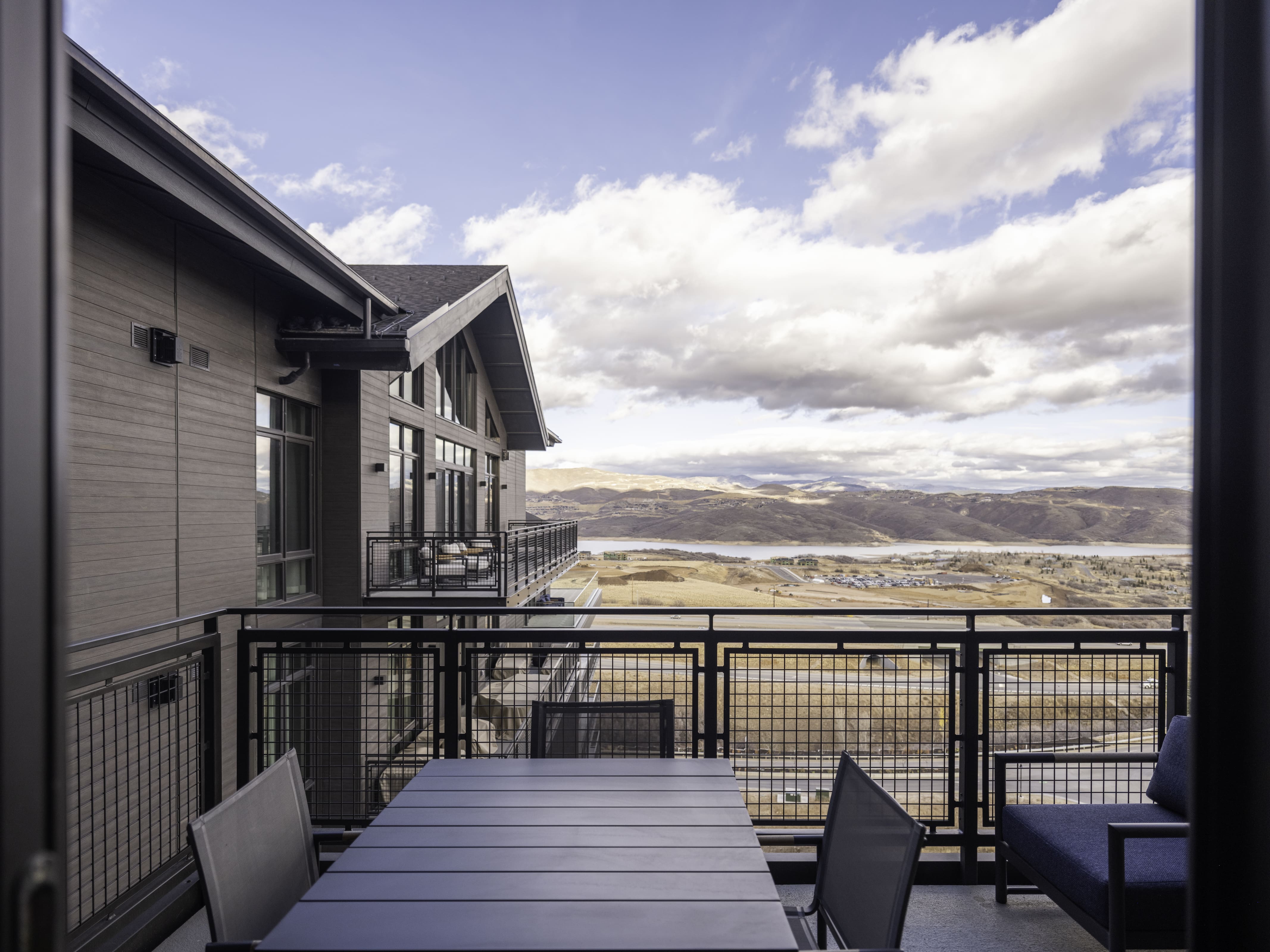 Chalet Wasatch Park City Park City 10: 3-Bedroom Luxury Apartment with Hot Tub, Park City
