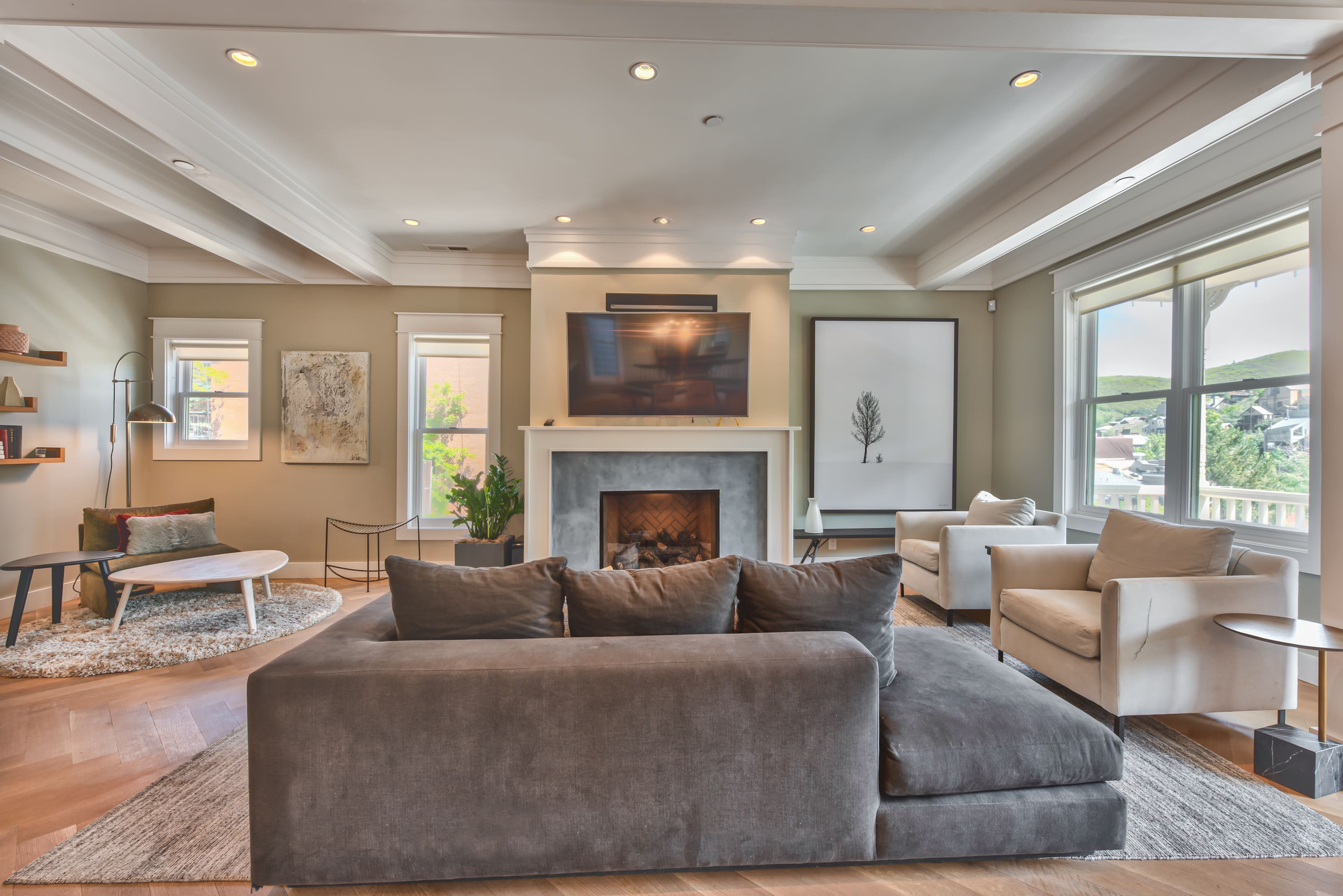 Chalet Wasatch Park City Park City 12: Spacious 4-Bedroom Ski Apartment with Balcony, Park City