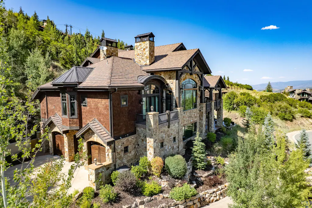 Chalet Wasatch ParkCity Park City 36: Luxury 5-Bedroom Ski Chalet Apartment with Hot Tub, Park City