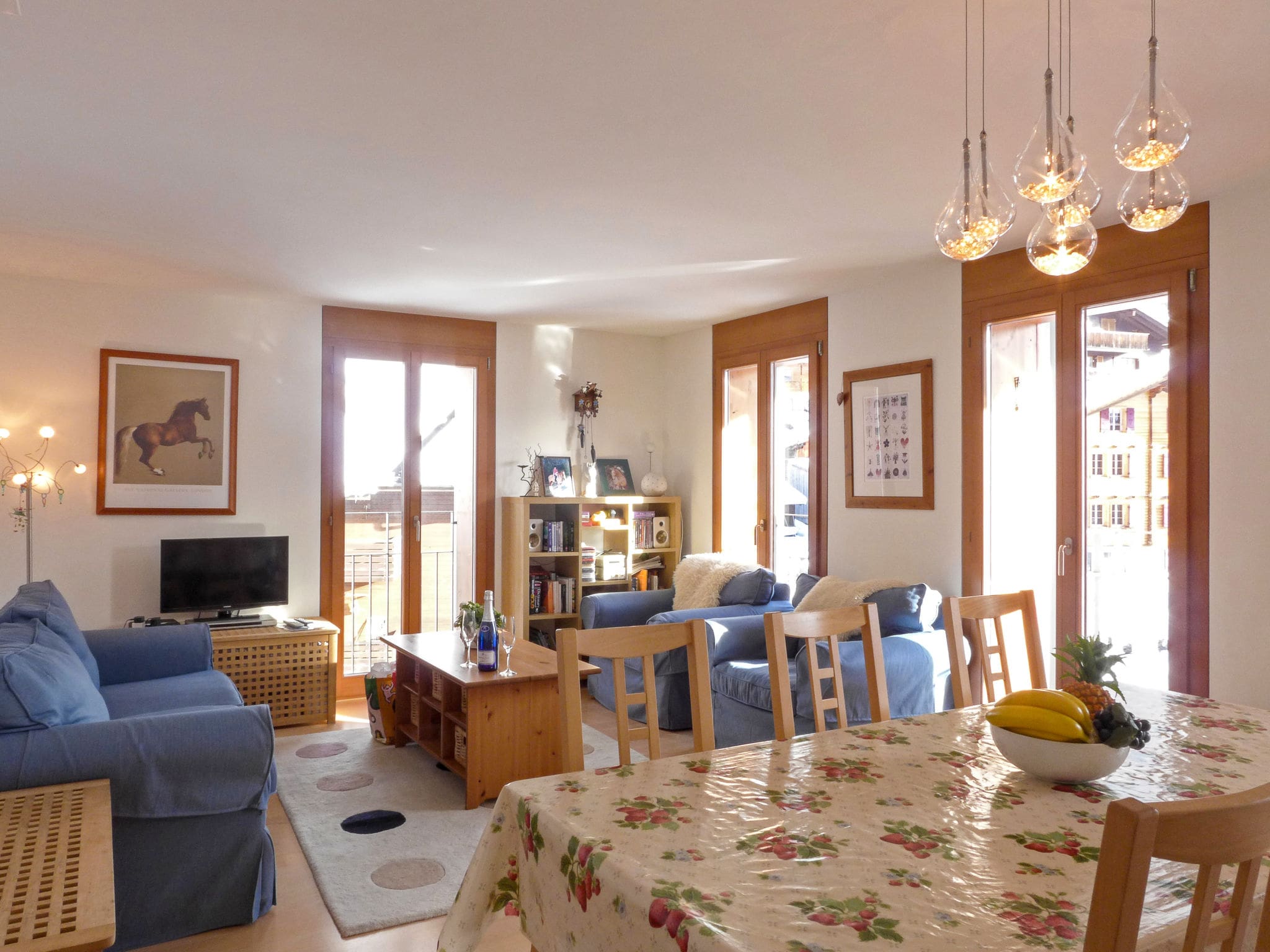 Chalet Wengen Wengen: Stylish 2-Bedroom Alpine Apartment with Mountain Views near Jungfrau Ski Slopes