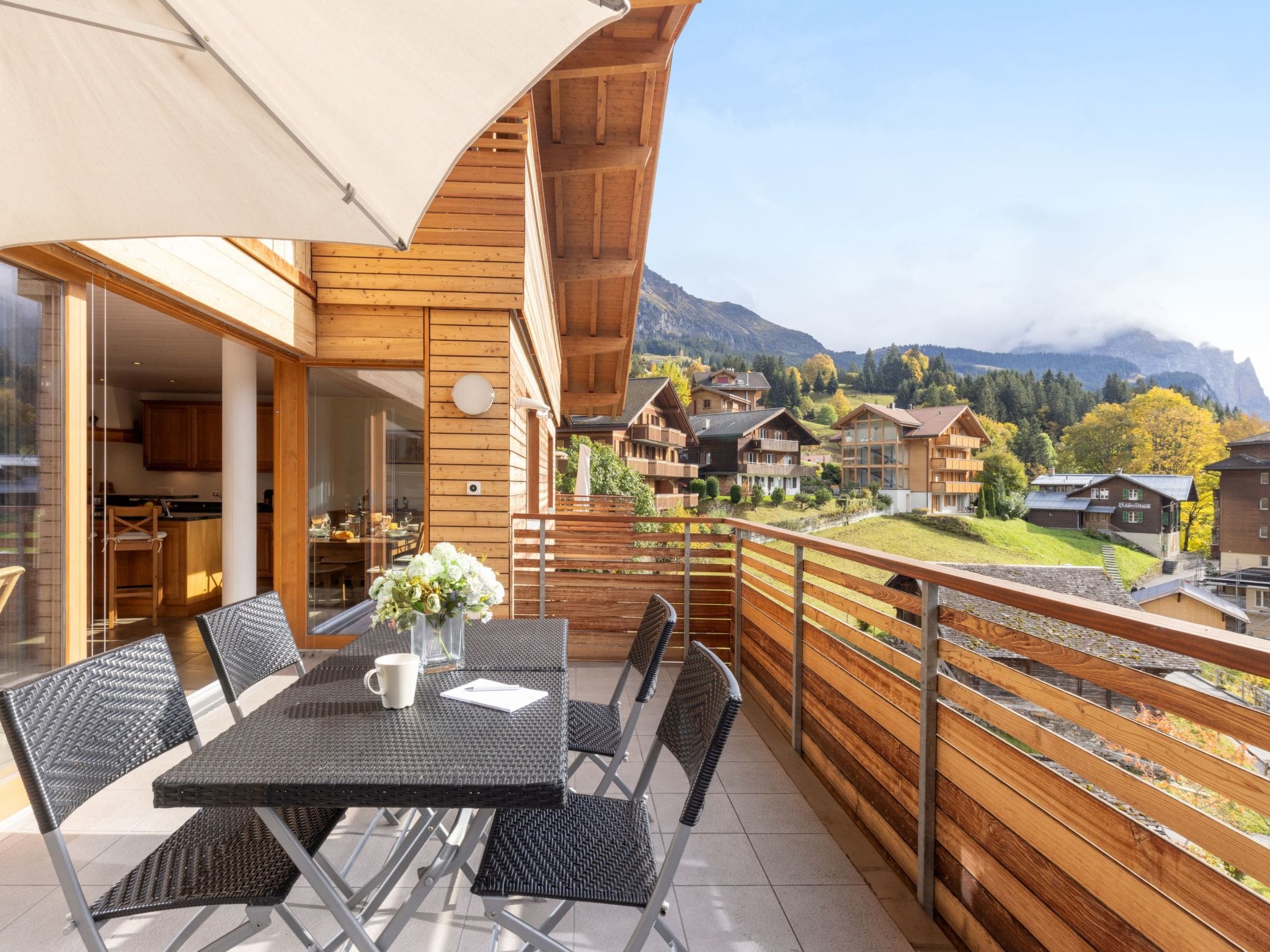 Chalet Wengernalp Wengen: Modern 2-Bedroom Mountain Apartment with Panoramic Alpine Views and Ski Access