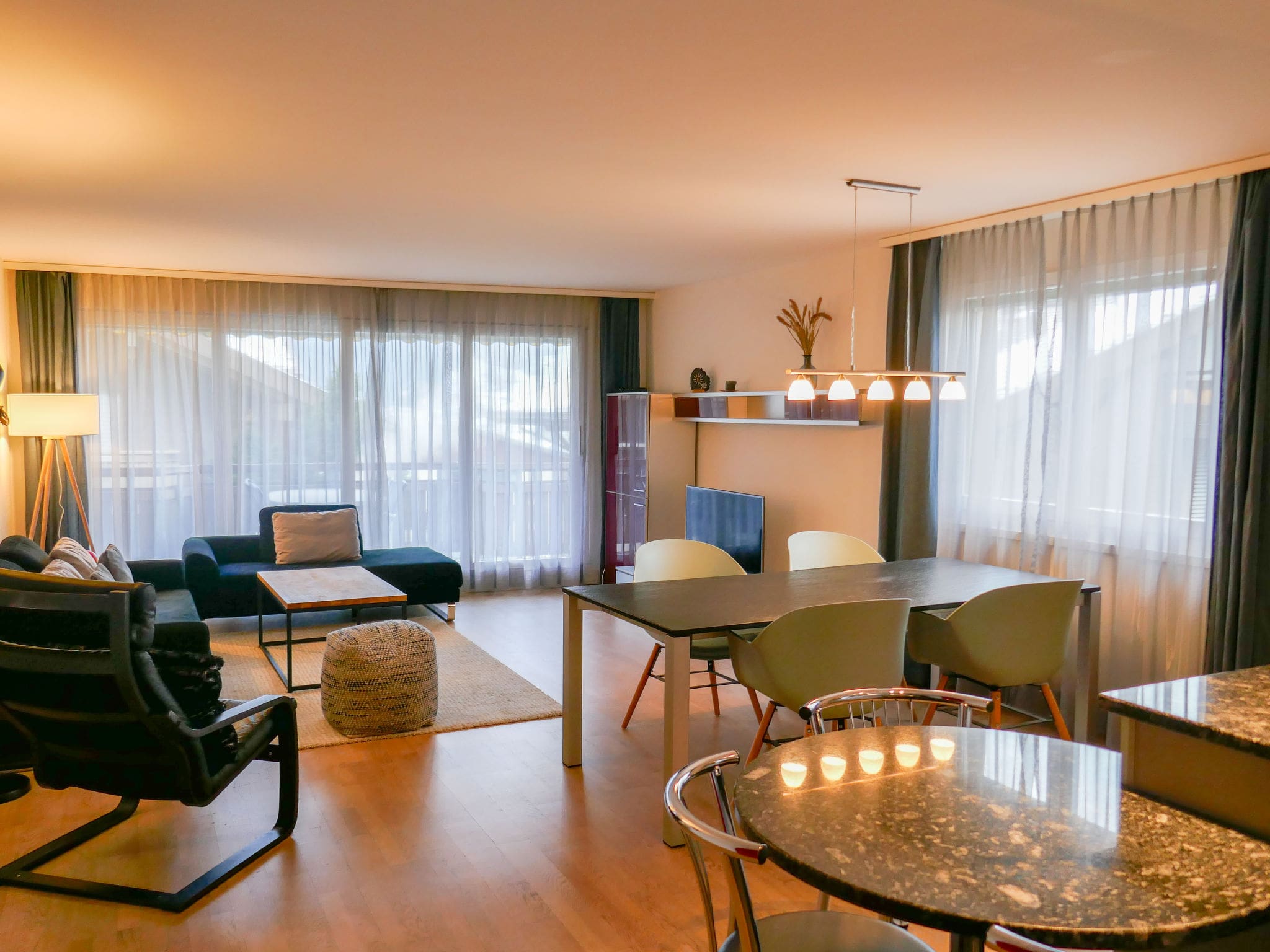 Chalet Wetterhorn Grindelwald: Modern 2-Bedroom Alpine Apartment with Stunning Eiger Views and Central Location in Switzerland