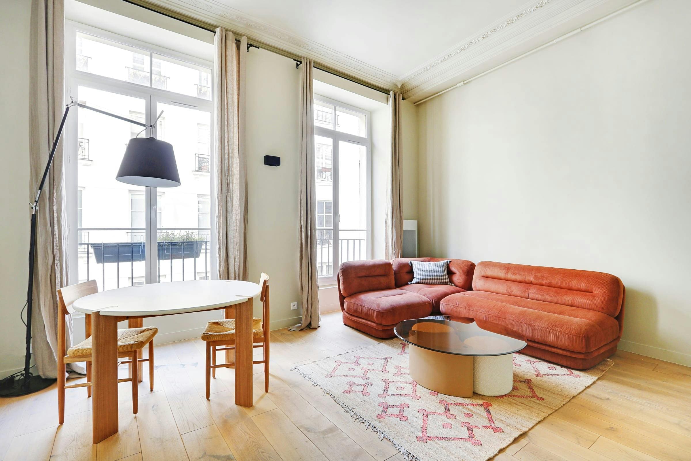 Château Aboukir Paris: Charming 1-Bedroom Luxury Apartment, Paris Montorgueil – Les Halles