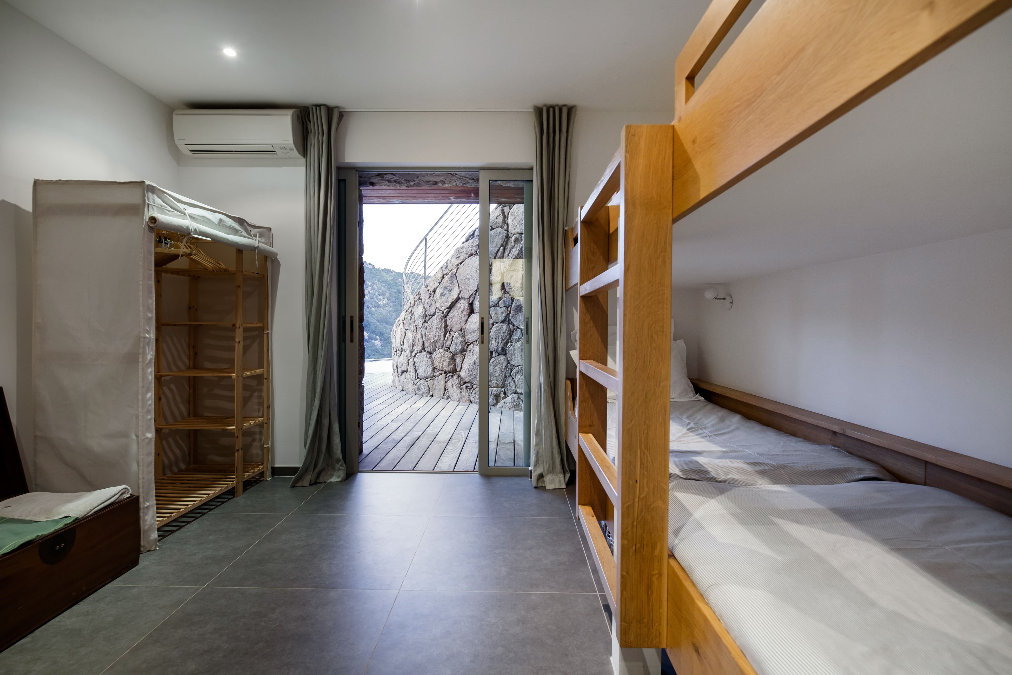 Château Amandier Corsica: 5-Bedroom Luxury Apartment with Stunning Sea Views, Corsica