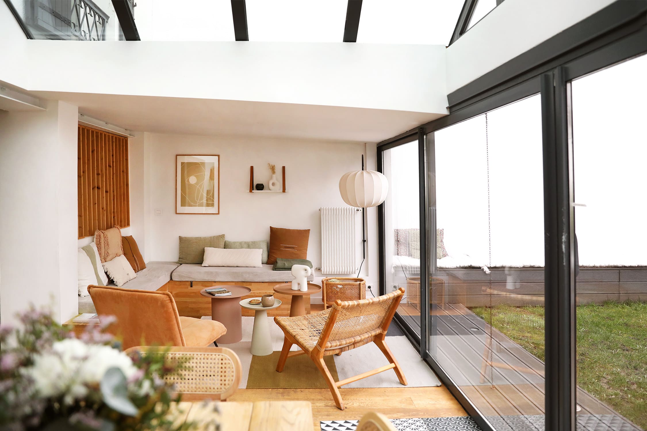 Château Bagatelle Neuilly: Spacious 5-Bedroom Luxury Villa with Garden, Neuilly-sur-Seine