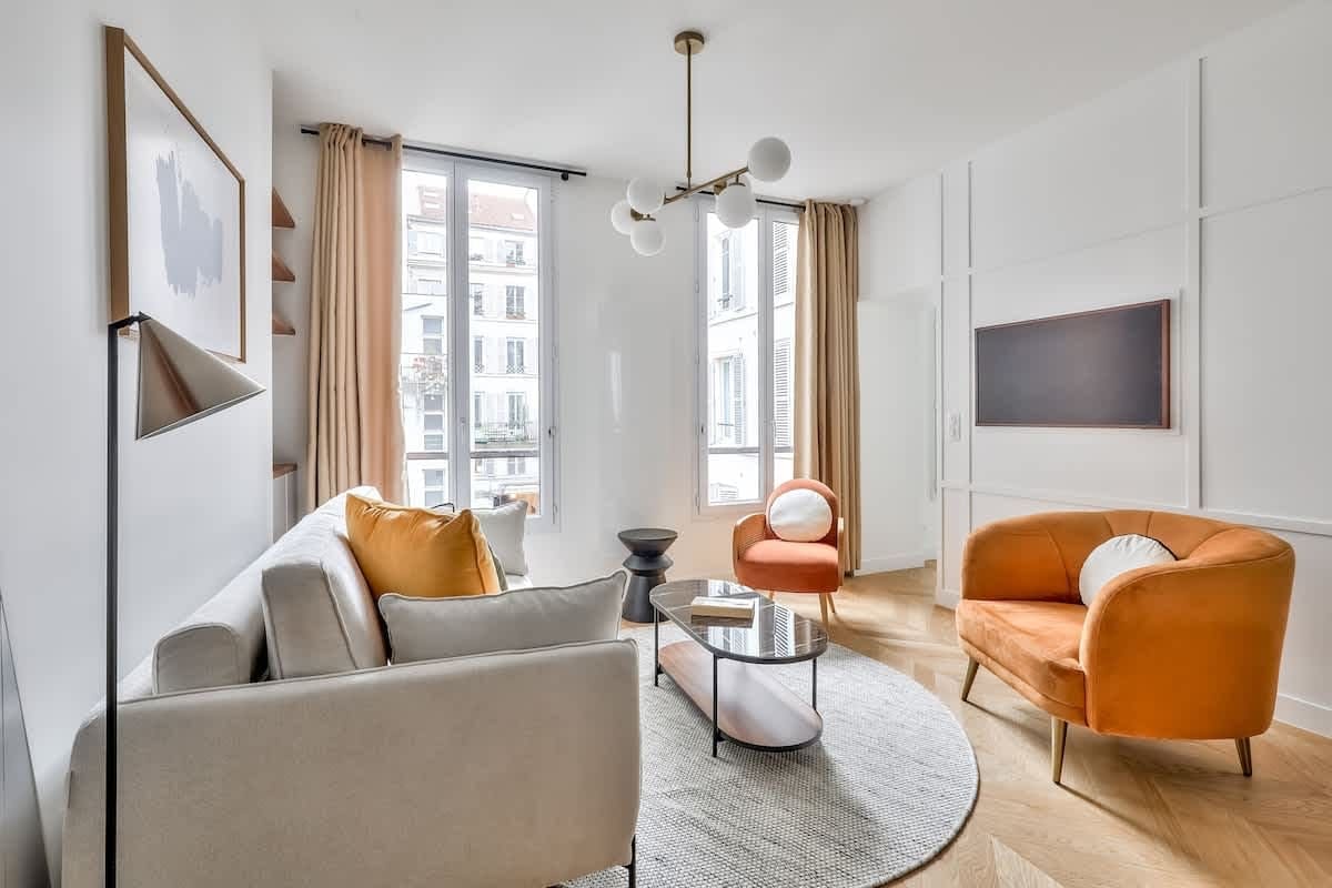 Château Bonne Nouvelle Paris Grands Boulevards: Stylish 2-Bedroom Luxury House with Family-Friendly Features, Grands Boulevards Paris