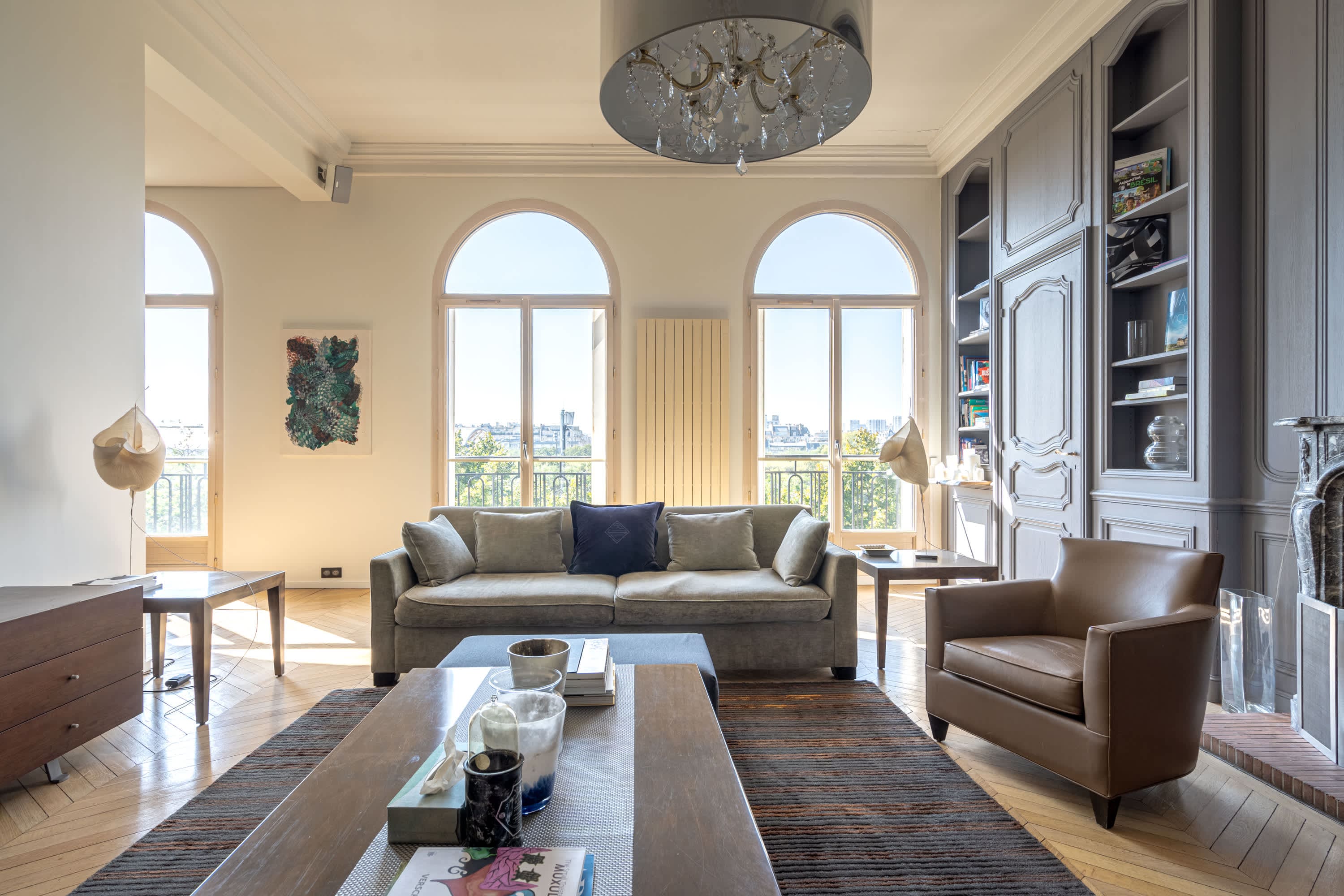 Château Champ-de-Mars Paris Eiffel Tower 2: Elegant 4-Bedroom Apartment with Eiffel Tower Views, Paris