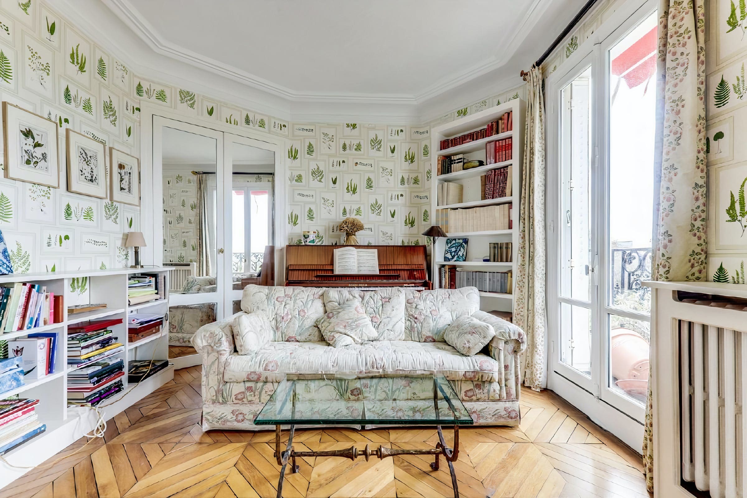 Château Cluny Paris Latin Quarter: Elegant 2-Bedroom Luxury Apartment with Historic Charm, Paris