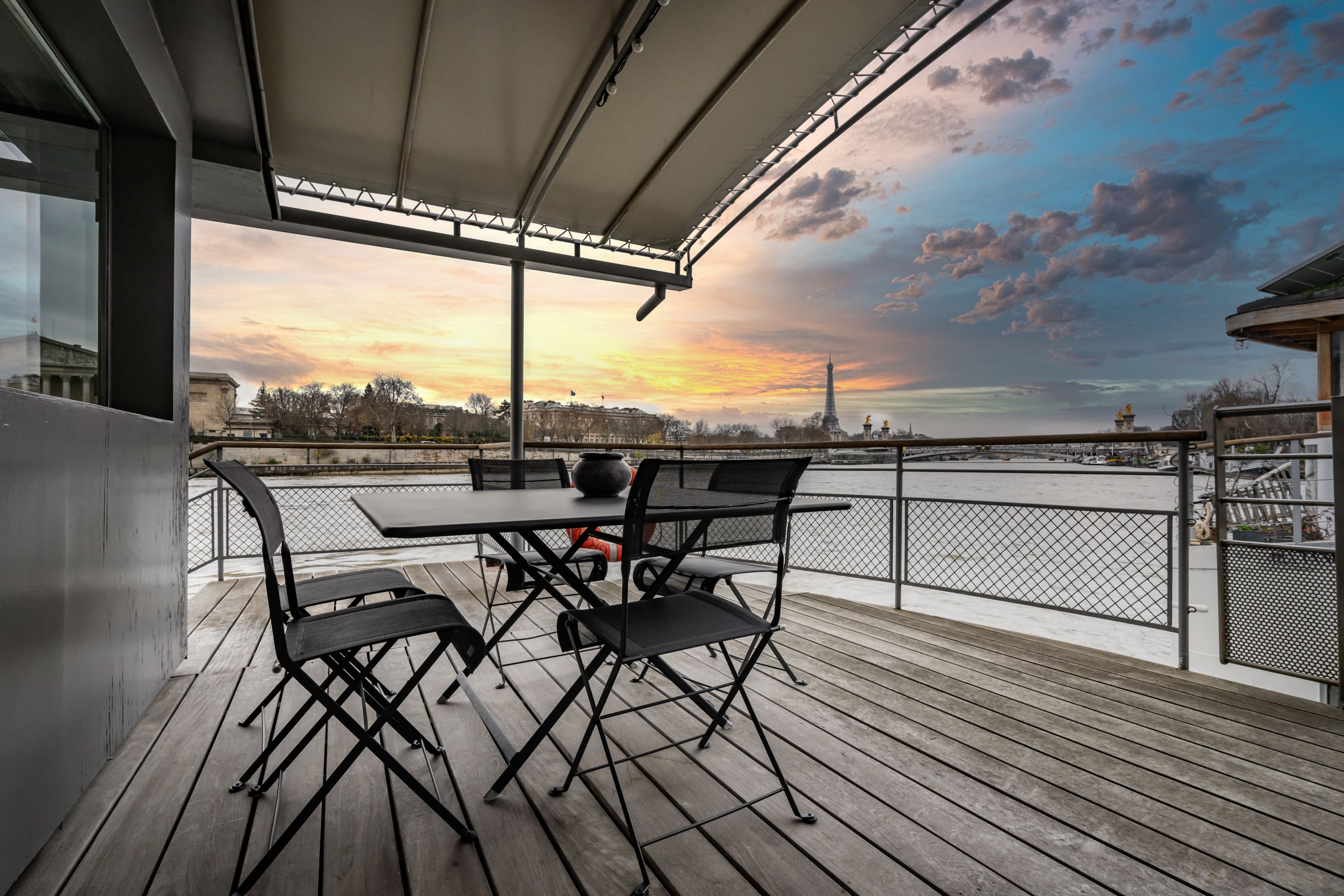 Château Cluny Paris: Luxury 3-Bedroom Apartment with Swimming Pool, Louvre – Palais Royal