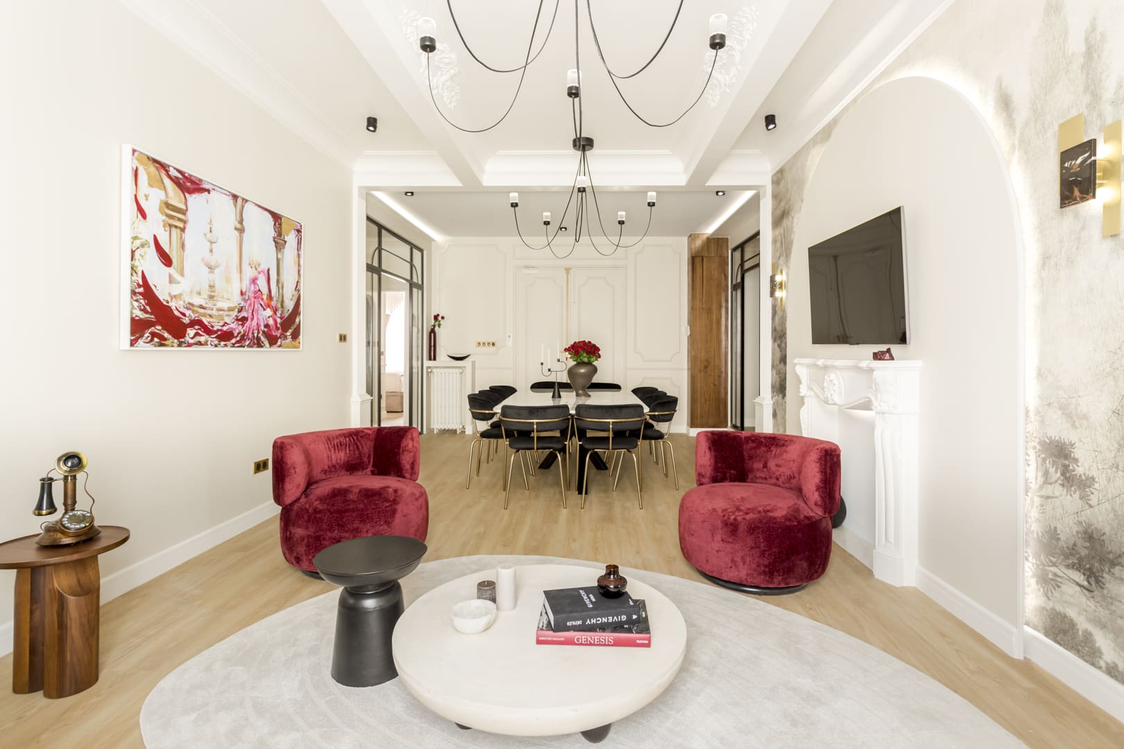 Château Élysée Paris Arc de Triomphe – Champs-Élysées: Spacious 6-Bedroom Apartment Ideal for Families, Arc de Triomphe – Champs-Élysées