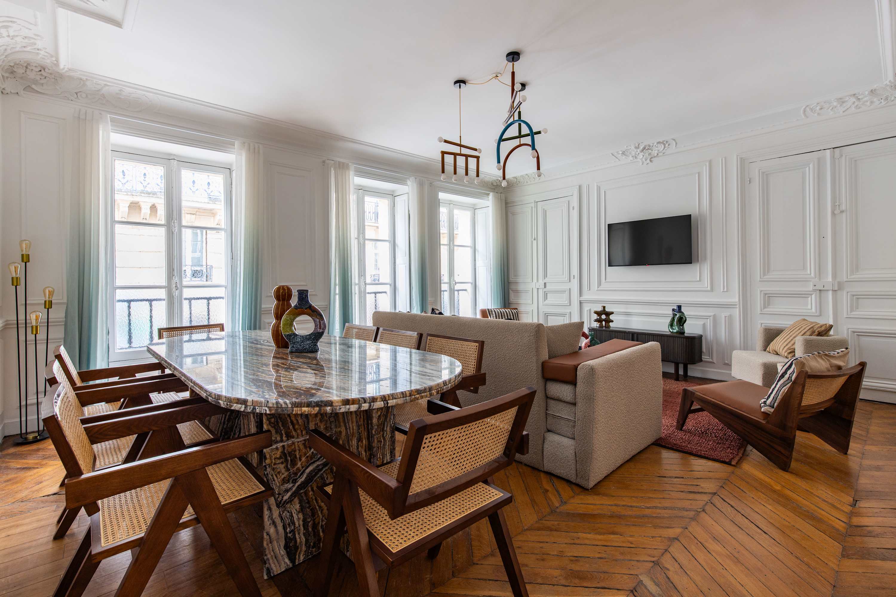 Château Floreal Saint-Germain Saint Germain des Prés – Odéon: Luxury 5-Bedroom Townhouse for Families, Saint Germain des Prés