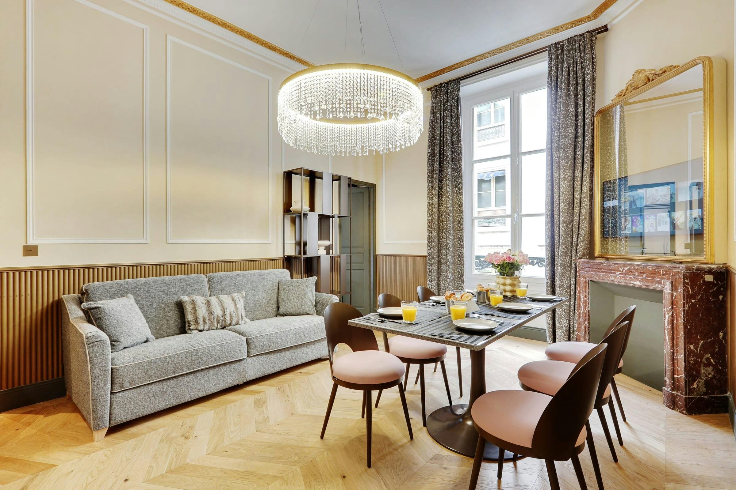 Château Garnier Opéra Opéra – Madeleine – Grands Magasins: Contemporary 3-Bedroom Apartment for Families, Opéra – Madeleine