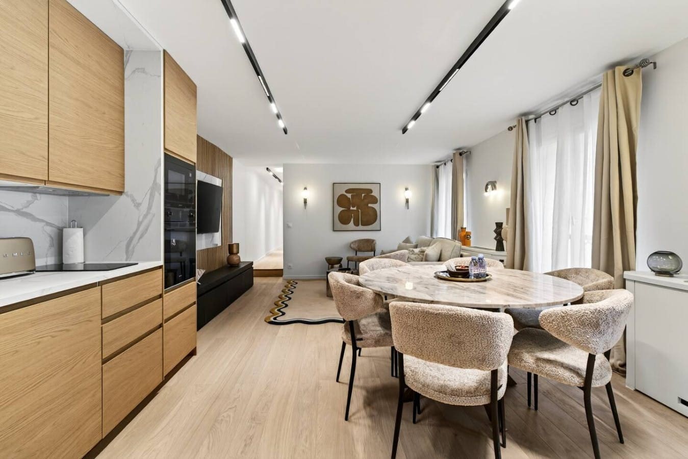 Château Garnier Opéra: Spacious 3-Bedroom Apartment with Air-Con, Opéra – Madeleine – Grands Magasins