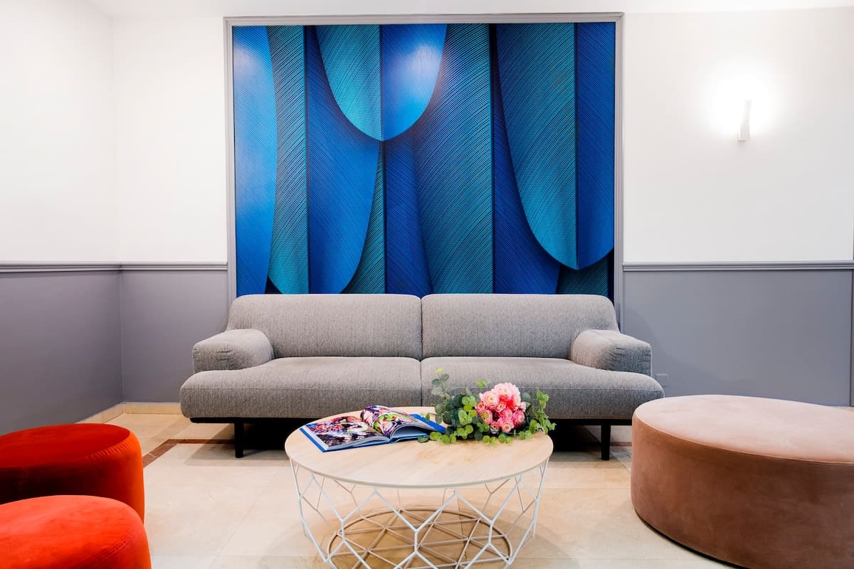 Château Haussmann Paris Arc de Triomphe – Champs-Élysées 10: Luxurious 4-Bedroom Apartment Near Arc de Triomphe, Paris