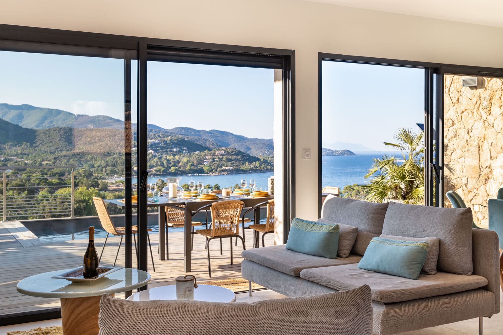 Château Libecciu Ajaccio: Elegant 3-Bedroom Villa with Sea View and Pool, Corsica