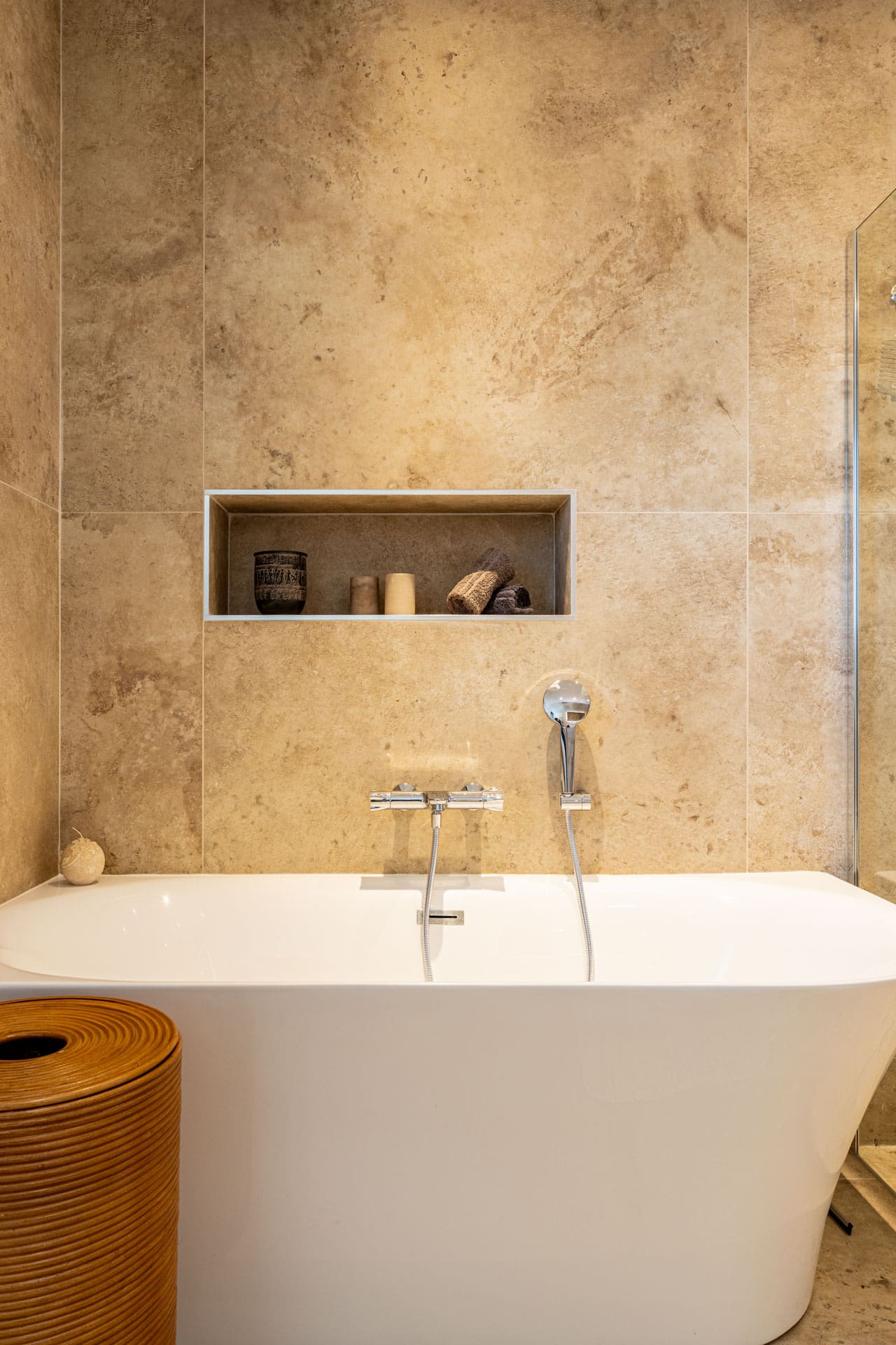 Château Libecciu Ajaccio: Elegant 3-Bedroom Villa with Sea View and Pool, Corsica