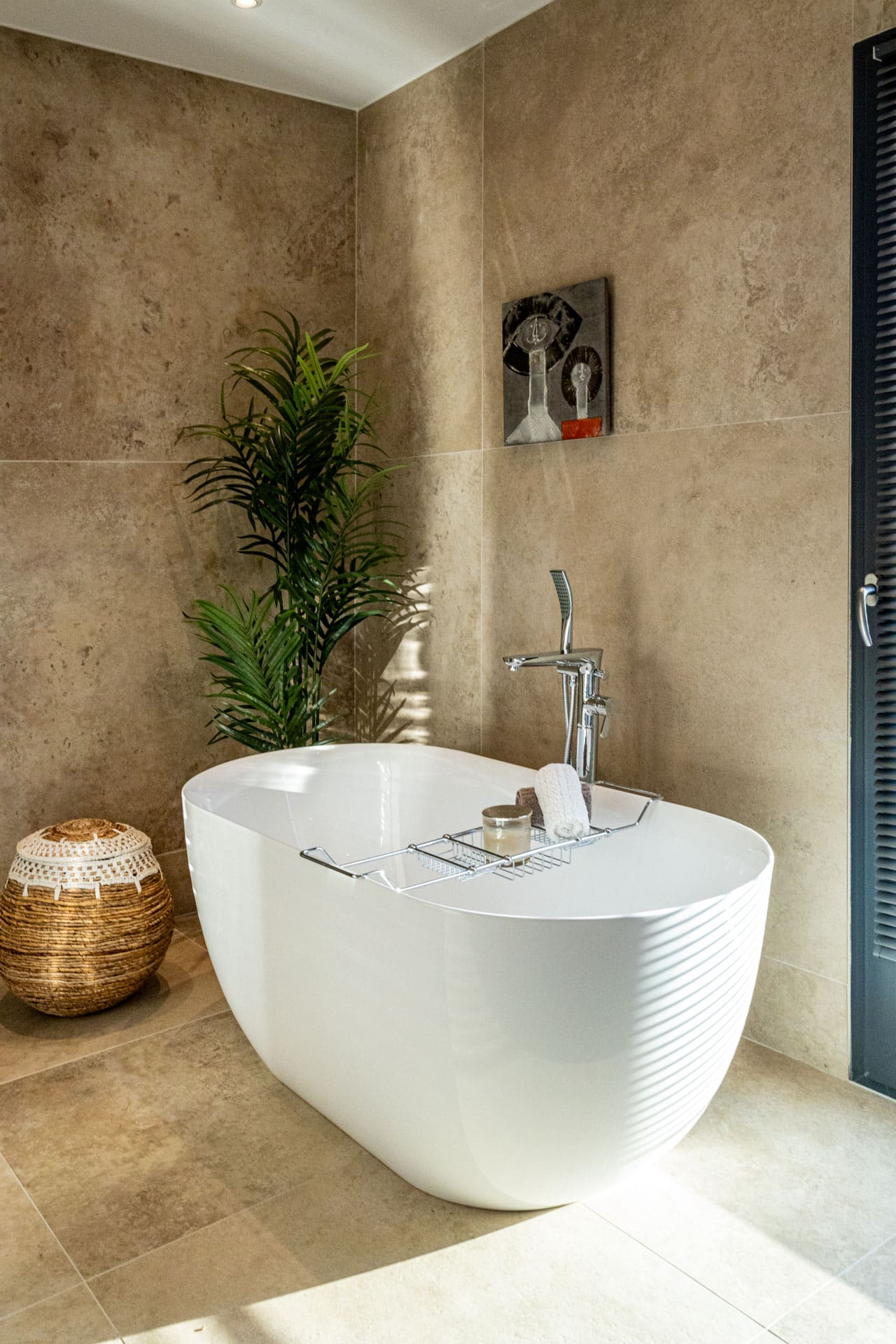 Château Libecciu Ajaccio: Elegant 3-Bedroom Villa with Sea View and Pool, Corsica