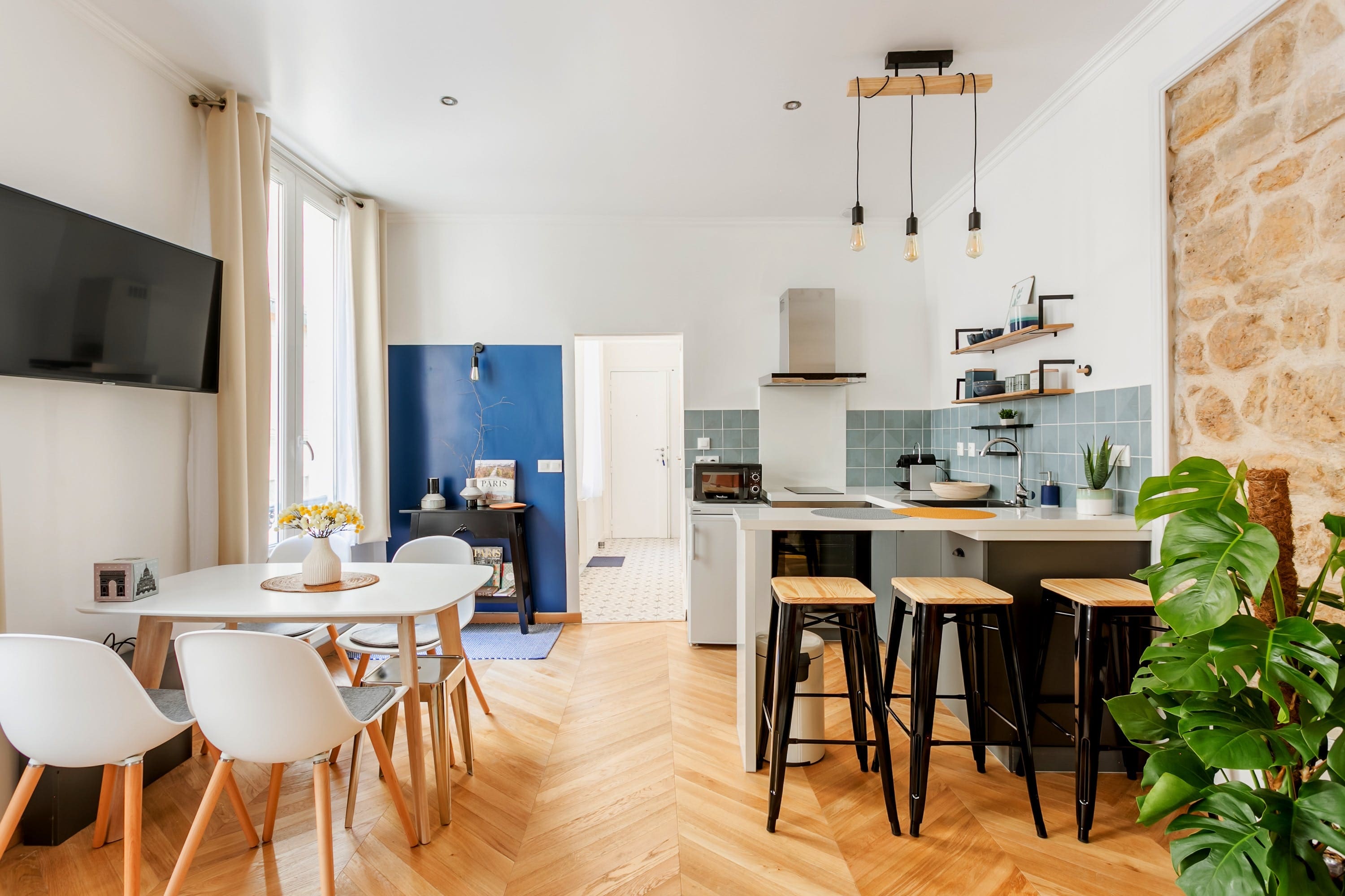 Château Lutetia Paris Île de la Cité 8: Luxury 4-Bedroom Apartment Ideal for Families, Île de la Cité