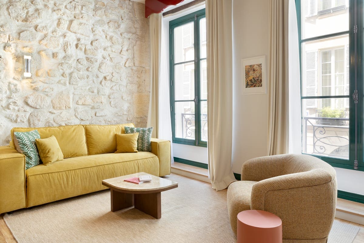 Château Marais Paris Paris: Chic 3-Bedroom Apartment Perfect for Families, Paris