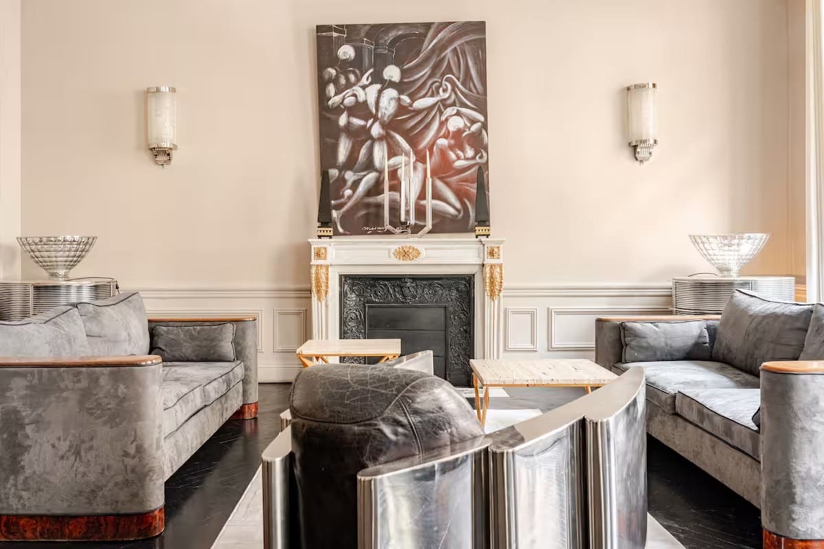 Château Marceau Paris Arc de Triomphe – Champs-Élysées: Elegant 2-Bedroom Apartment with Hot Tub, Arc de Triomphe – Champs-Élysées