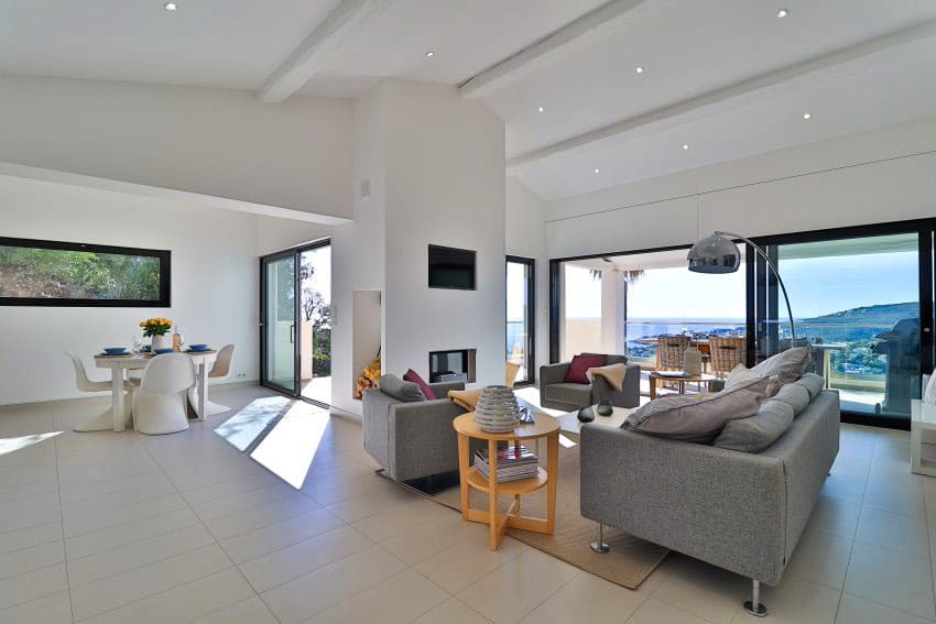 Château Mistral Sainte-Maxime Sainte-Maxime: Spacious 3-Bedroom Apartment with Pool, Sainte-Maxime