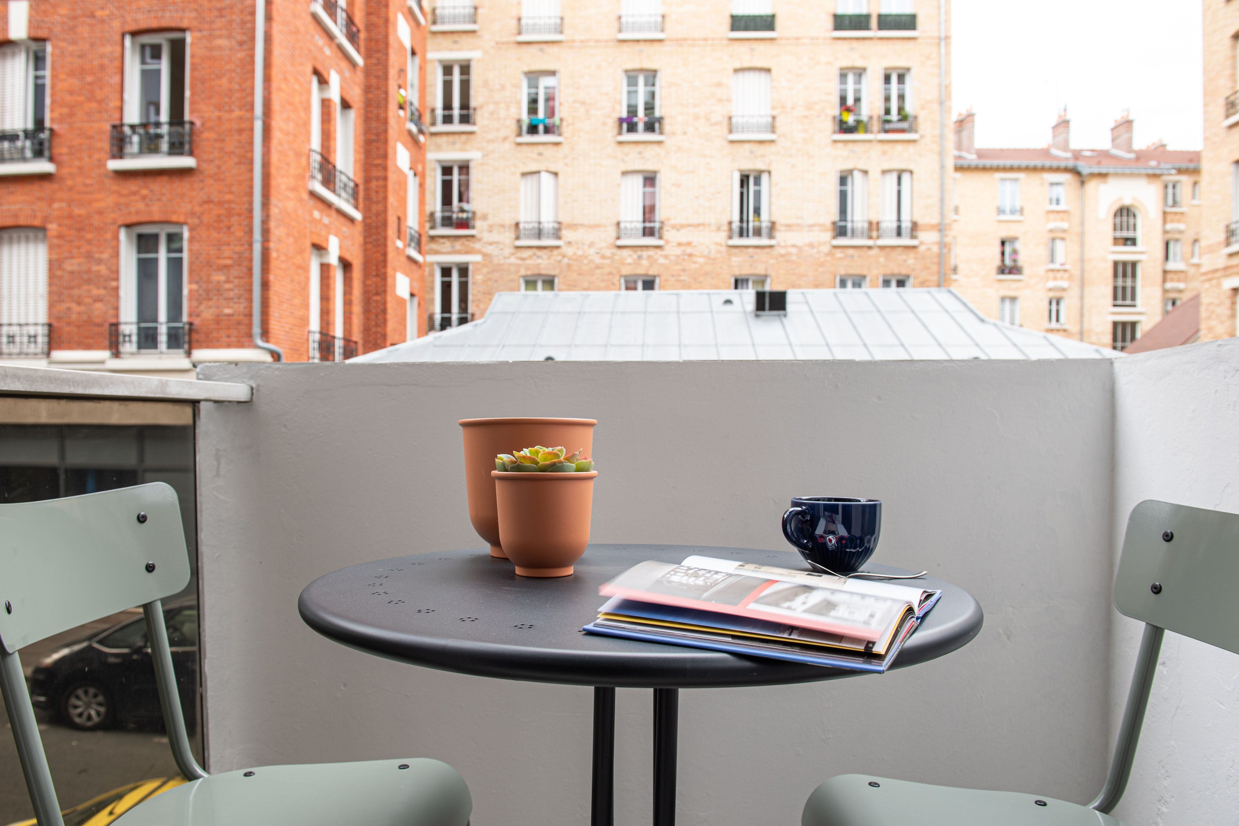 Château Montparnasse Paris Montparnasse & Catacombs 4: Spacious 3-Bedroom Luxury Apartment, Montparnasse Paris