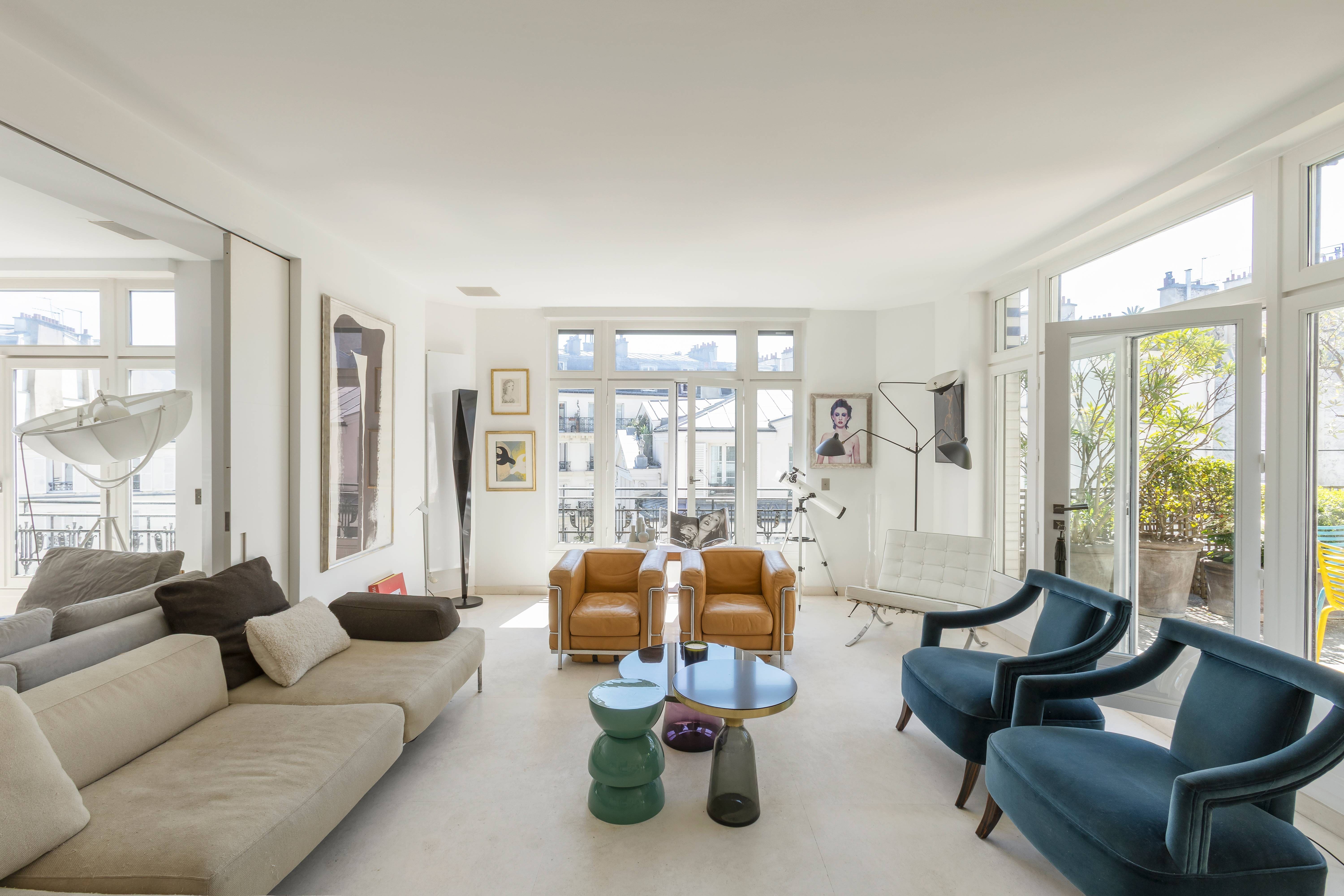 Château Montparnasse Paris Montparnasse & Catacombs: Luxury 3-Bedroom Apartment with Air-Con, Montparnasse Paris