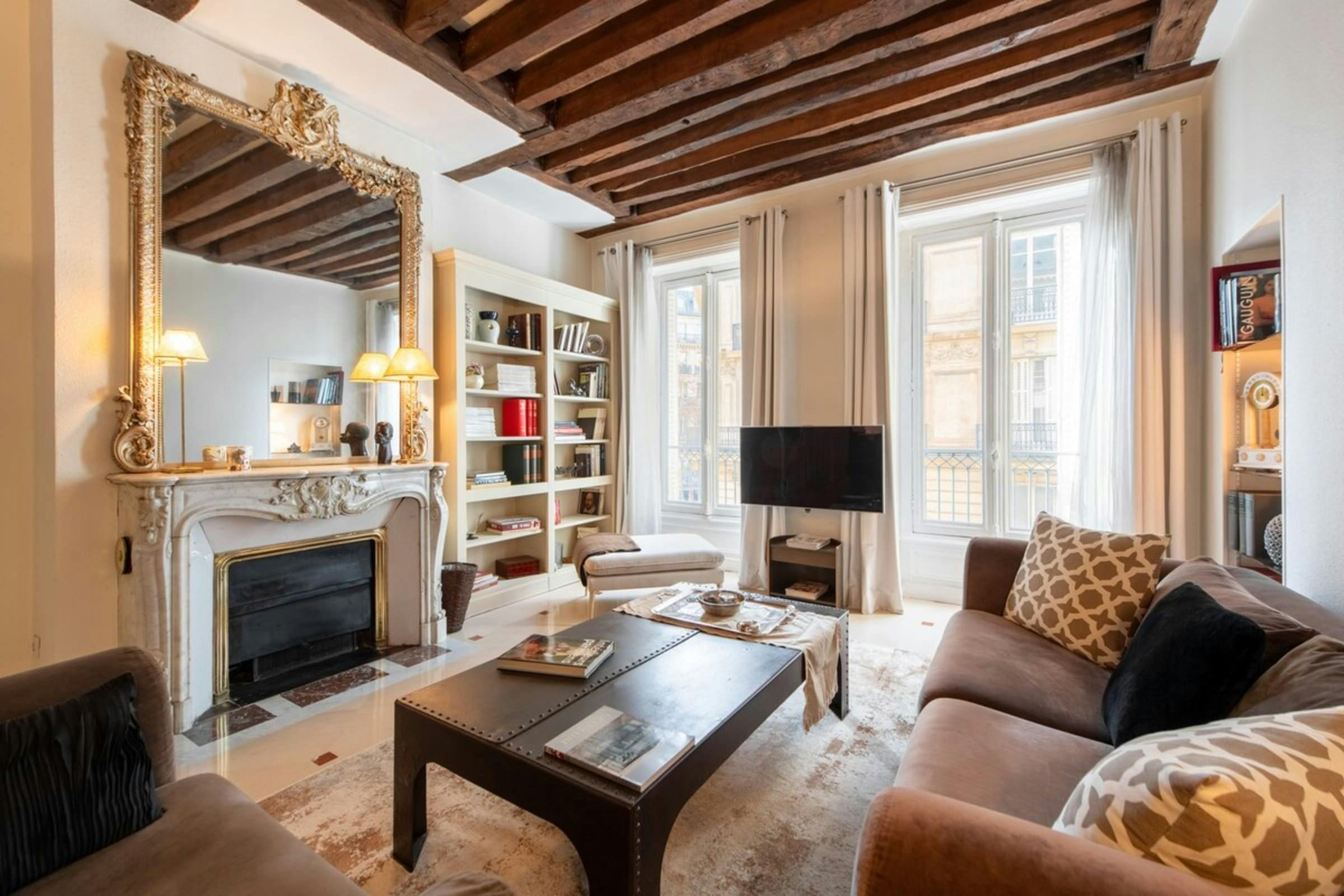 Château Odéon Paris Saint Germain des Prés – Odéon 11: Elegant 3-Bedroom Luxury Townhouse in Saint Germain des Prés, Paris