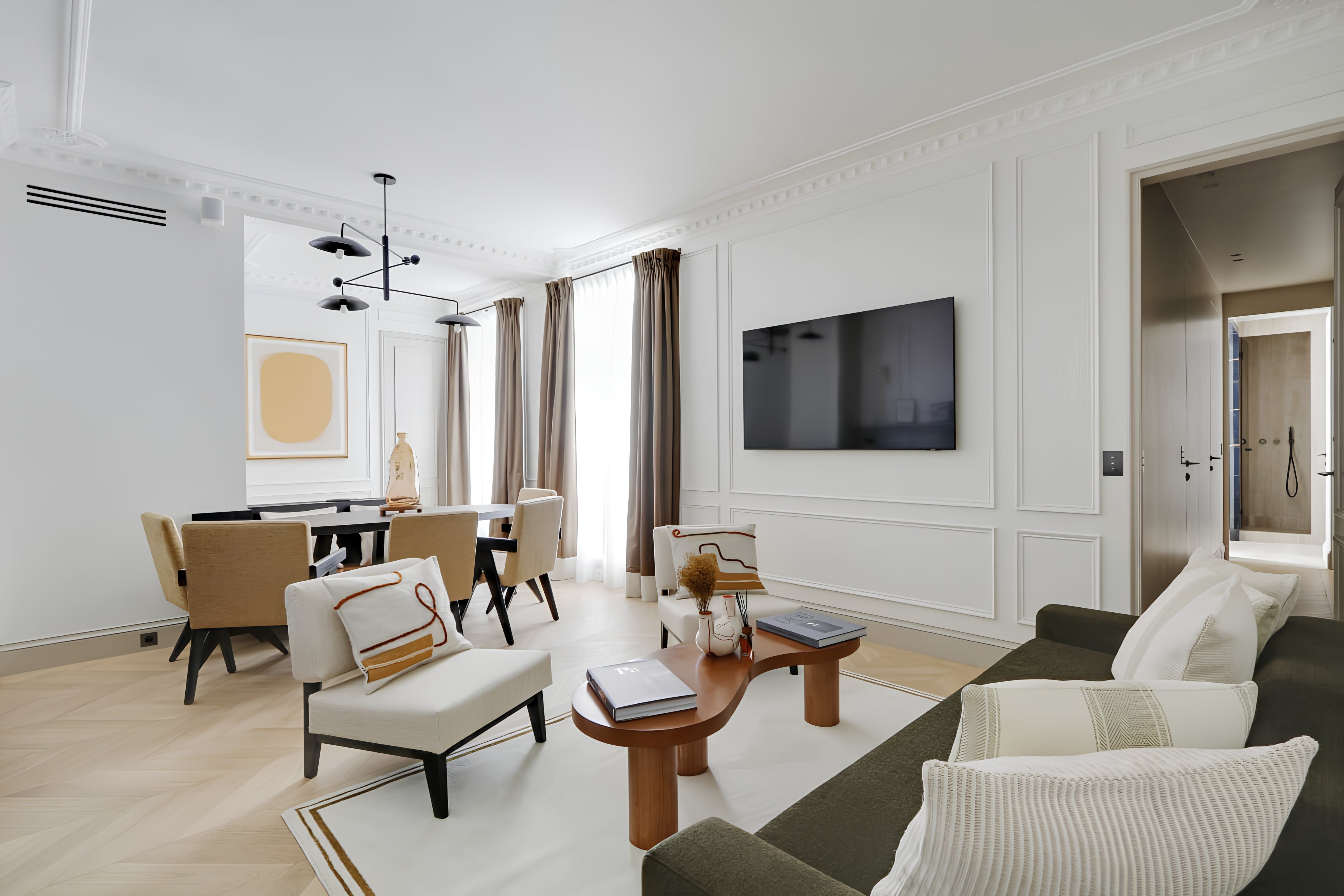 Château Palais Paris: Elegant 2-Bedroom Luxury Apartment with Family-Friendly Features, Louvre – Palais Royal