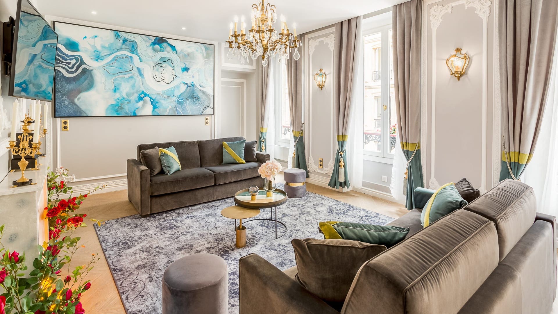 Château Parvis Paris: Elegant 5-Bedroom Townhouse in Historic Paris, Île de la Cité
