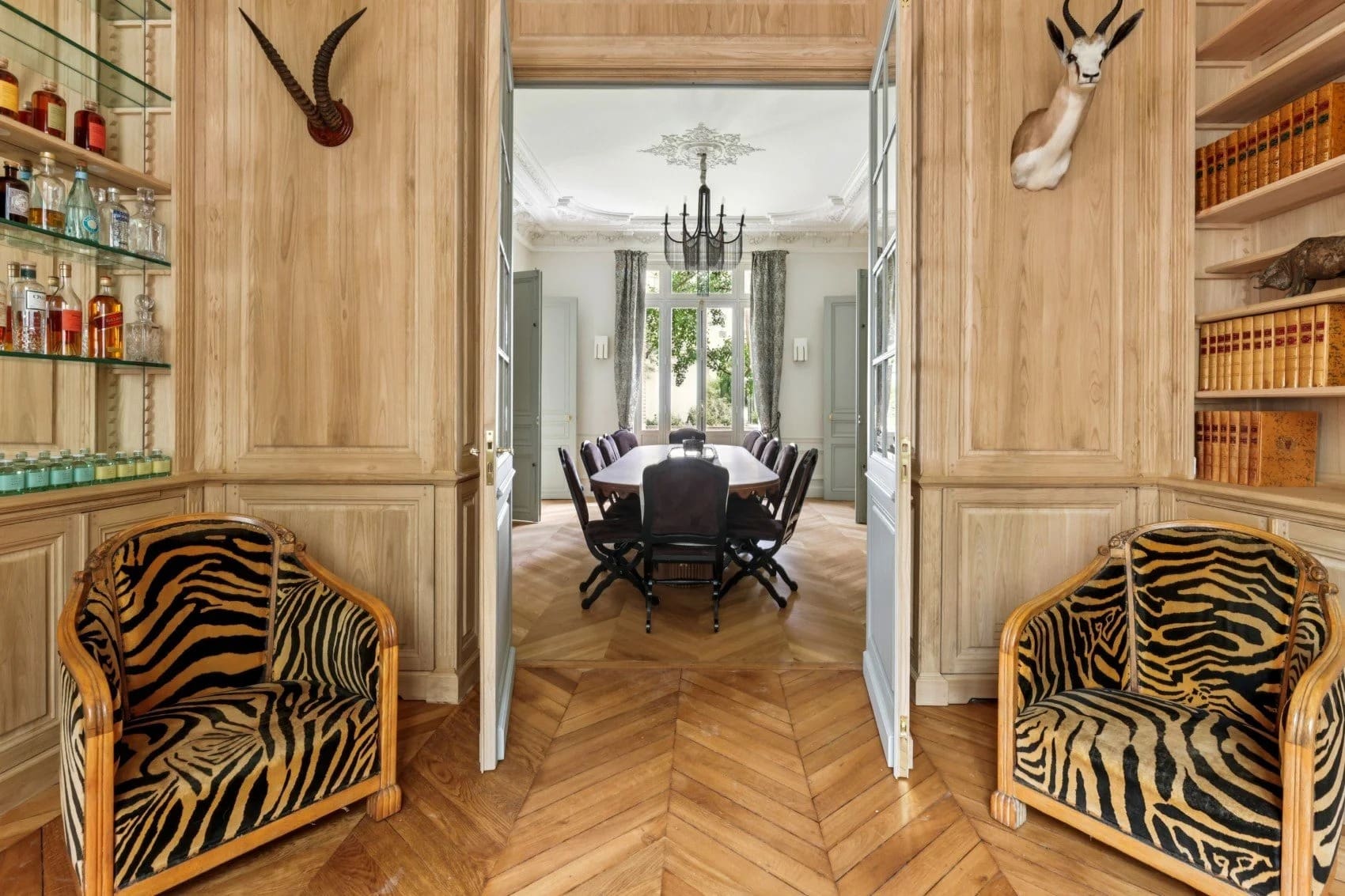 Château Passy Auteuil: Elegant 7-Bedroom Townhouse with Private Garden, Paris Auteuil – Passy