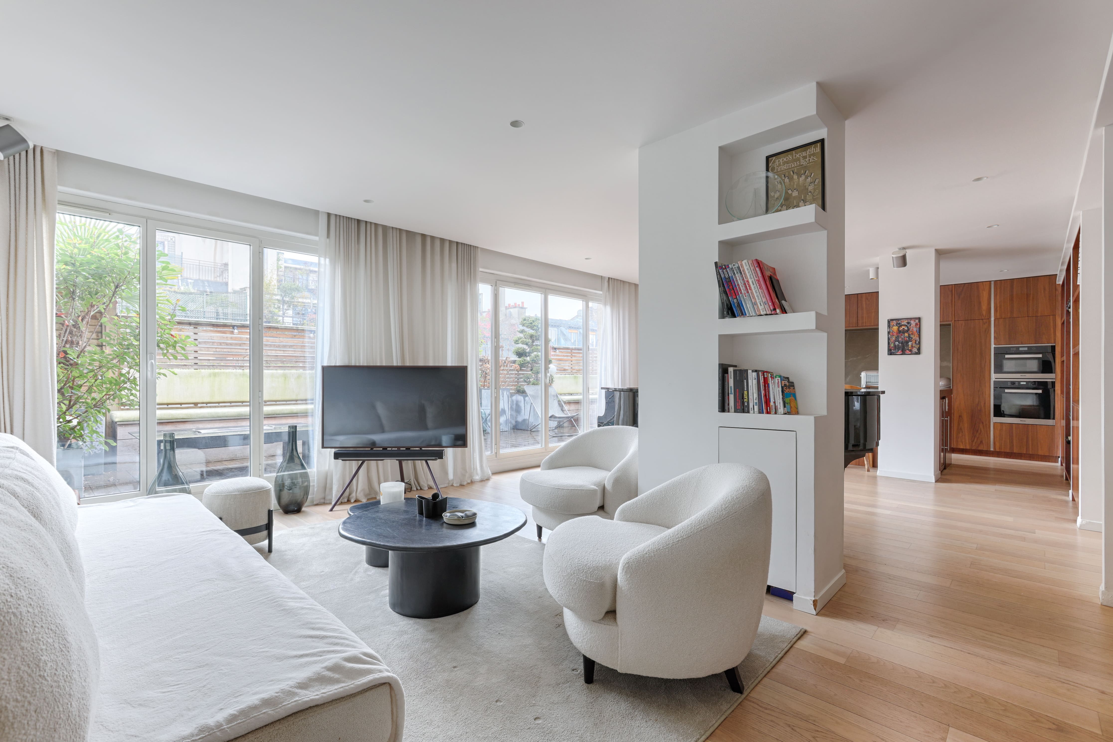 Château Passy Trocadéro Trocadéro: Stylish 2-Bedroom Apartment with Terrace, Trocadéro Paris